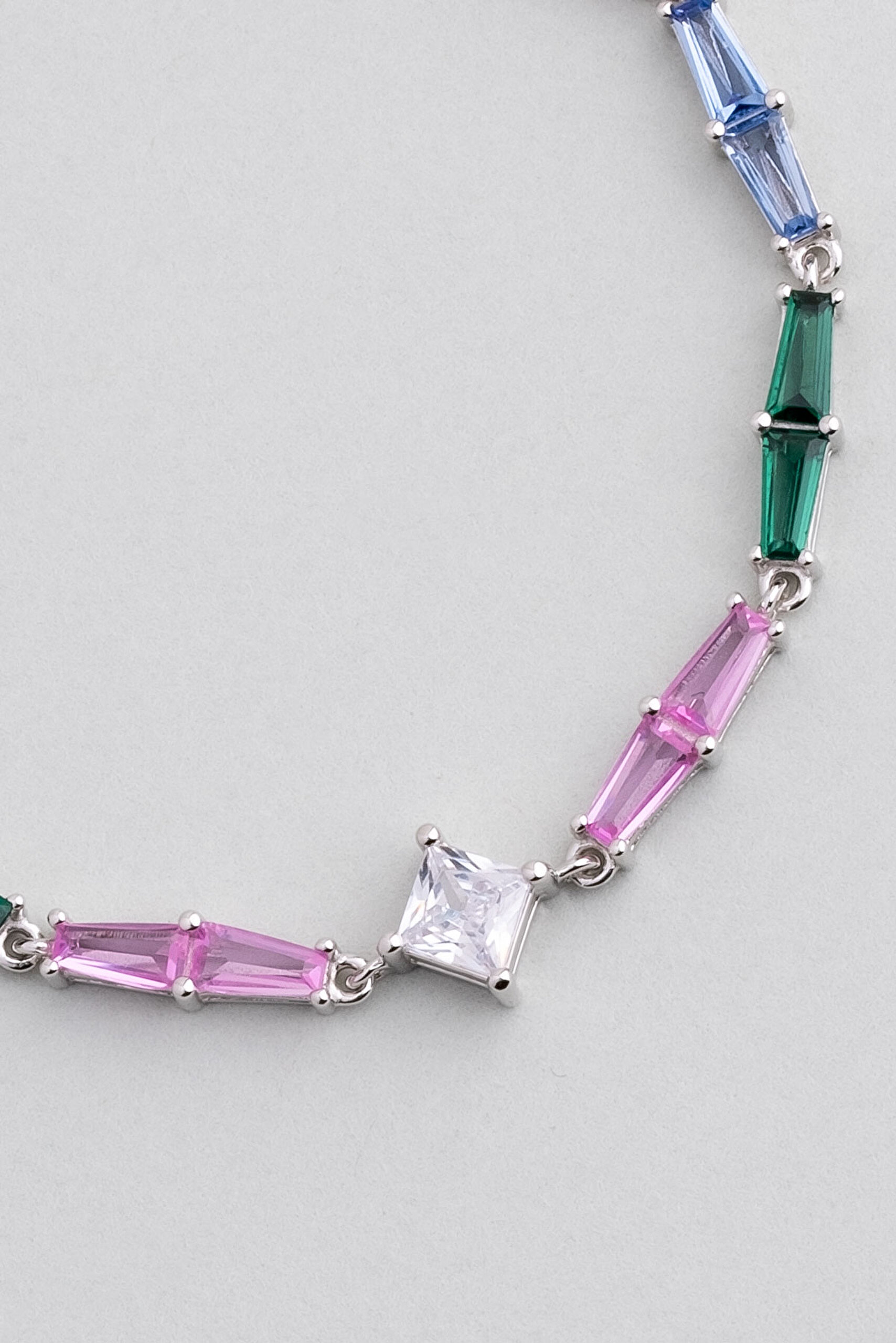 ⁠ Gökkuşağı 18 Ayar Beyaz Altın Kaplama 18 Cm Gümüş Renkli Bileklik_1}