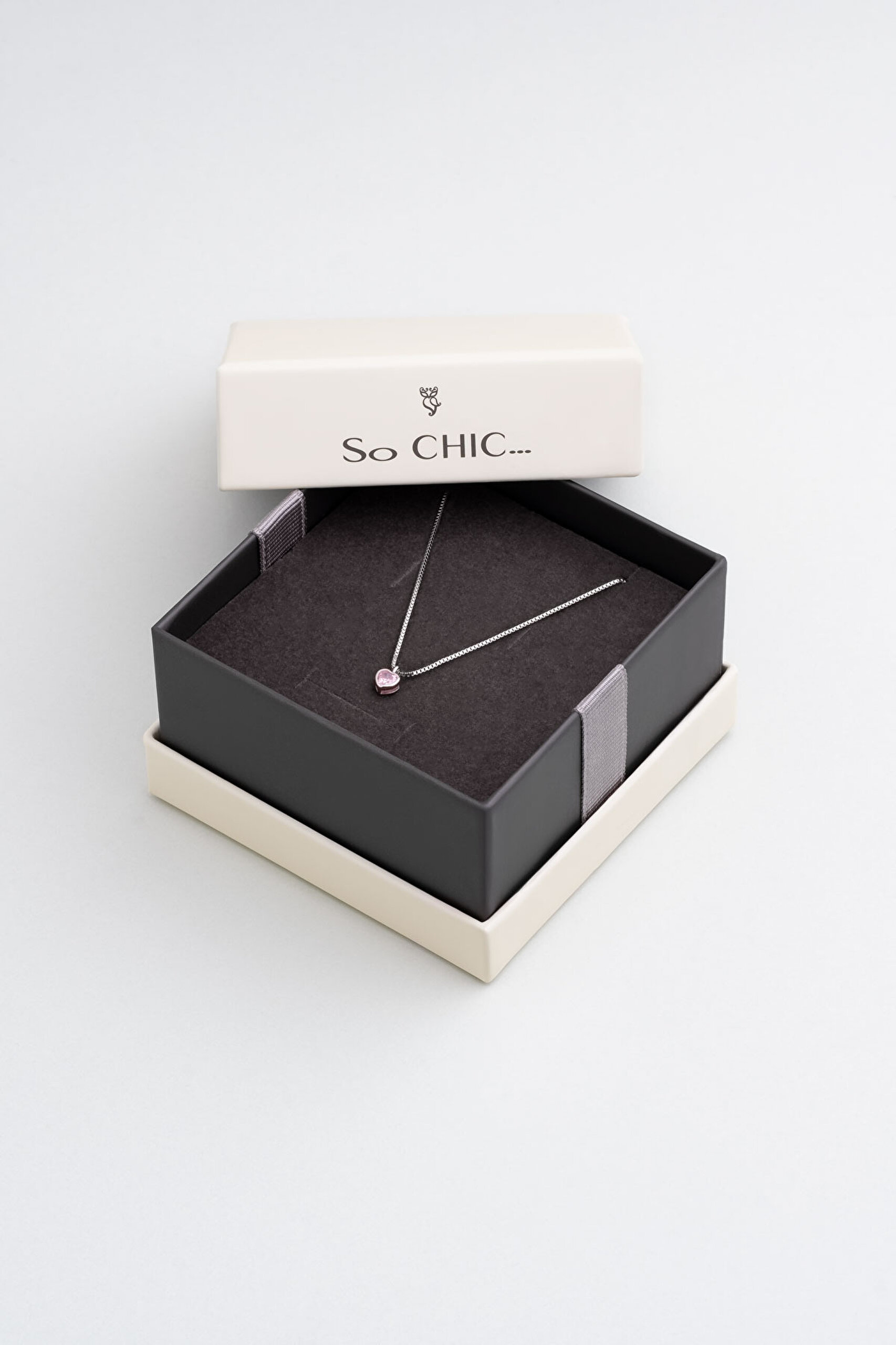 ⁠ Romantik Aşk 18 Ayar Beyaz Altın Kaplama 43 Cm Gümüş Kalp Kolye_5}