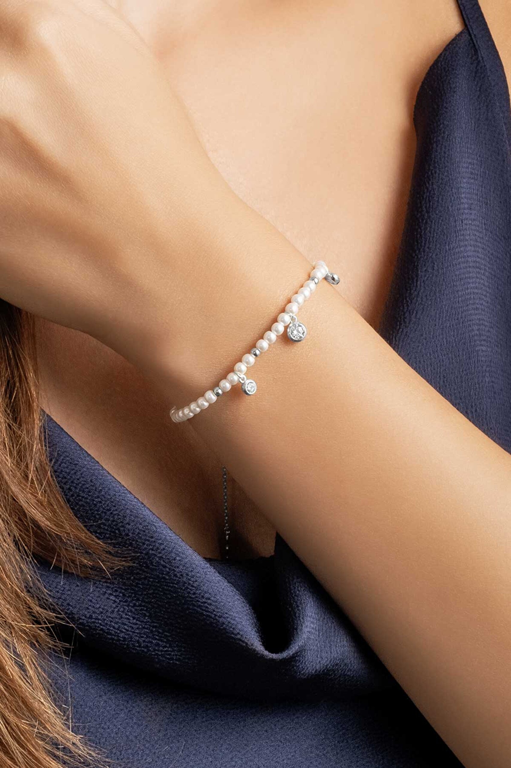 ⁠ Beyaz Gece 18 Ayar Beyaz Altın Kaplama 20 Cm Gümüş İnci Bileklik_3}