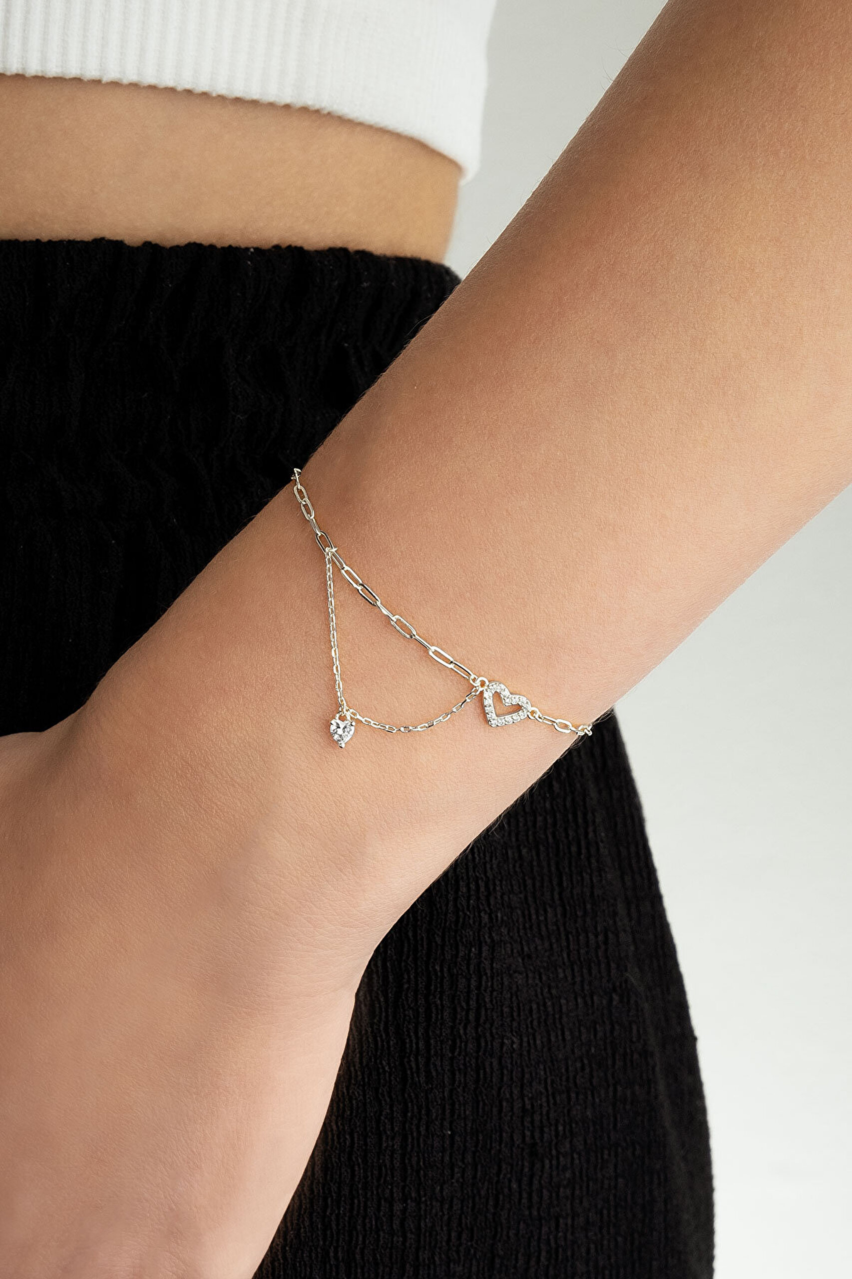 Minimal Kalp 18 Ayar Beyaz Altın Kaplama 19 Cm Gümüş Bileklik - 1