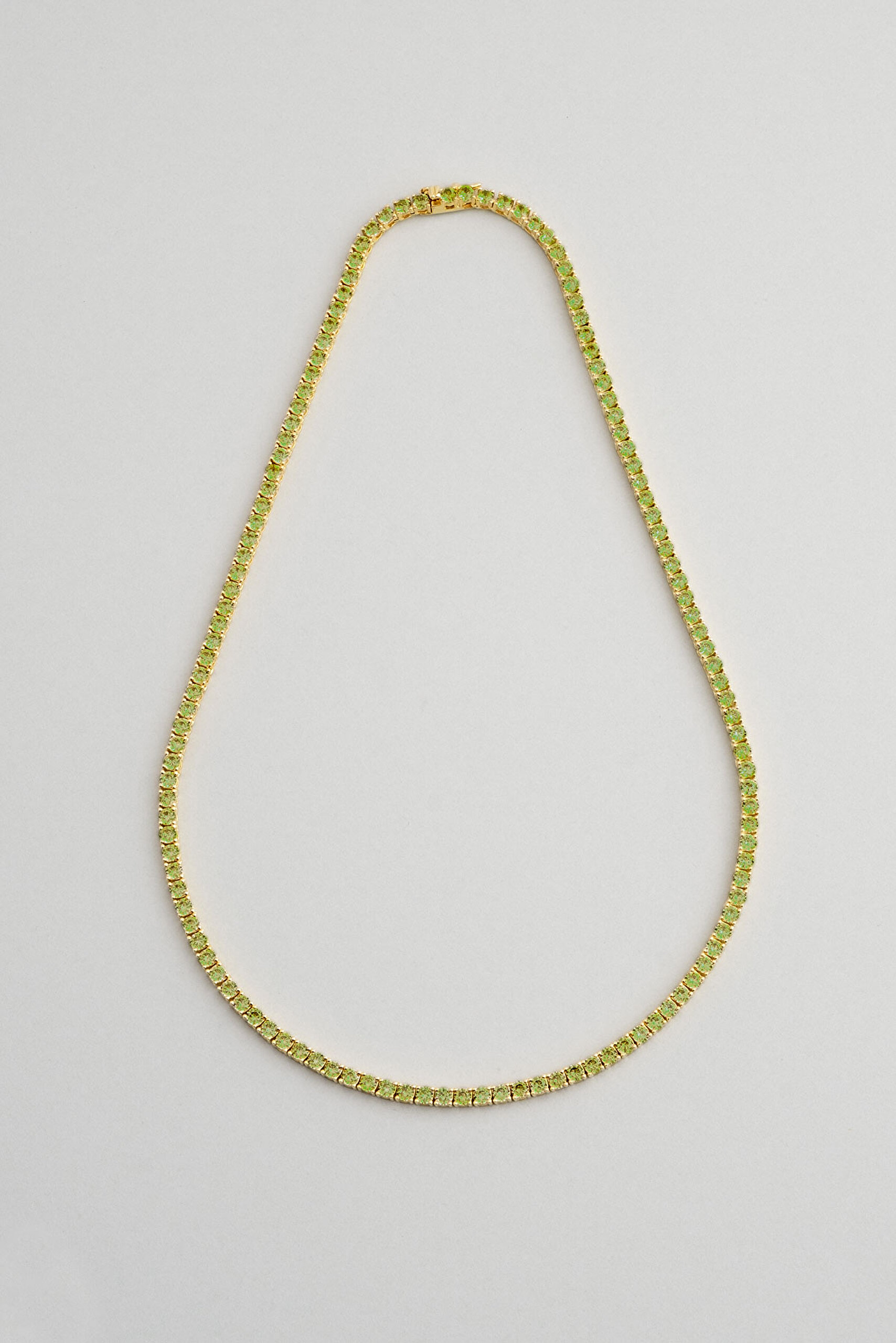 ⁠ Yeşil Taşlı 18 Ayar Sarı Altın Kaplama 42 Cm Gümüş Su Yolu Kolye_1}