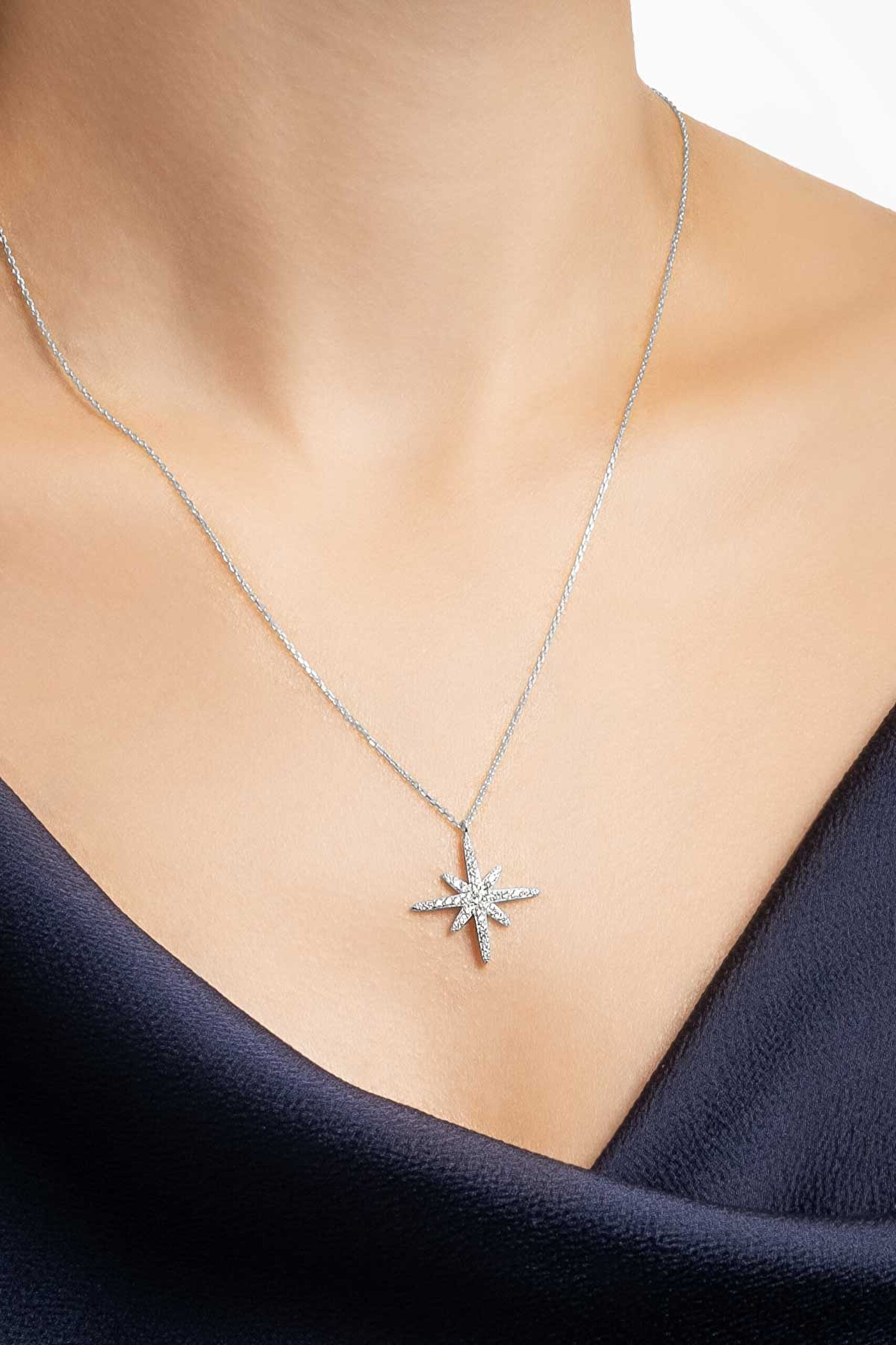 ⁠ Kutup Yıldızı 18 Ayar Beyaz Altın Kaplama 45 Cm Gümüş Kolye_3}