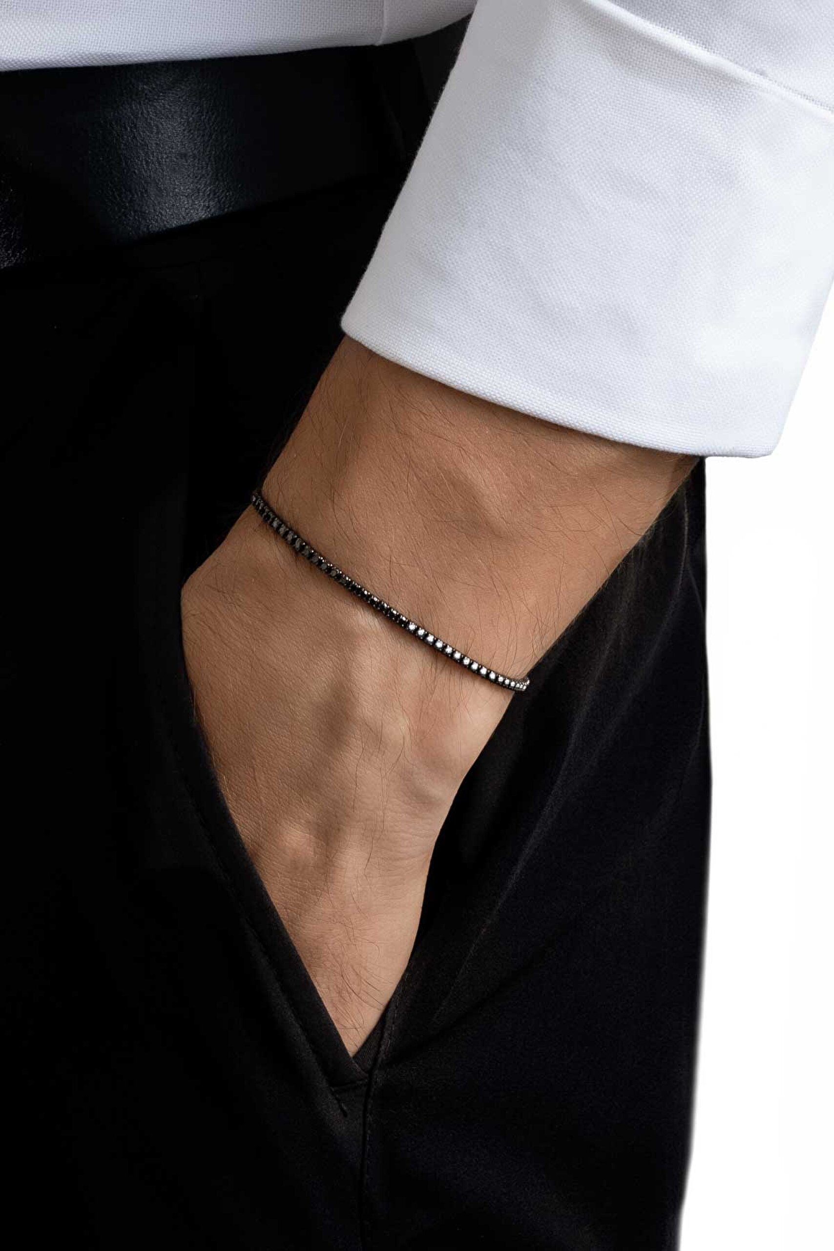 ⁠ Siyah ve Beyaz Taşlı Rodyum Kaplama 21 Cm Unisex Gümüş Su Yolu Bileklik_2}