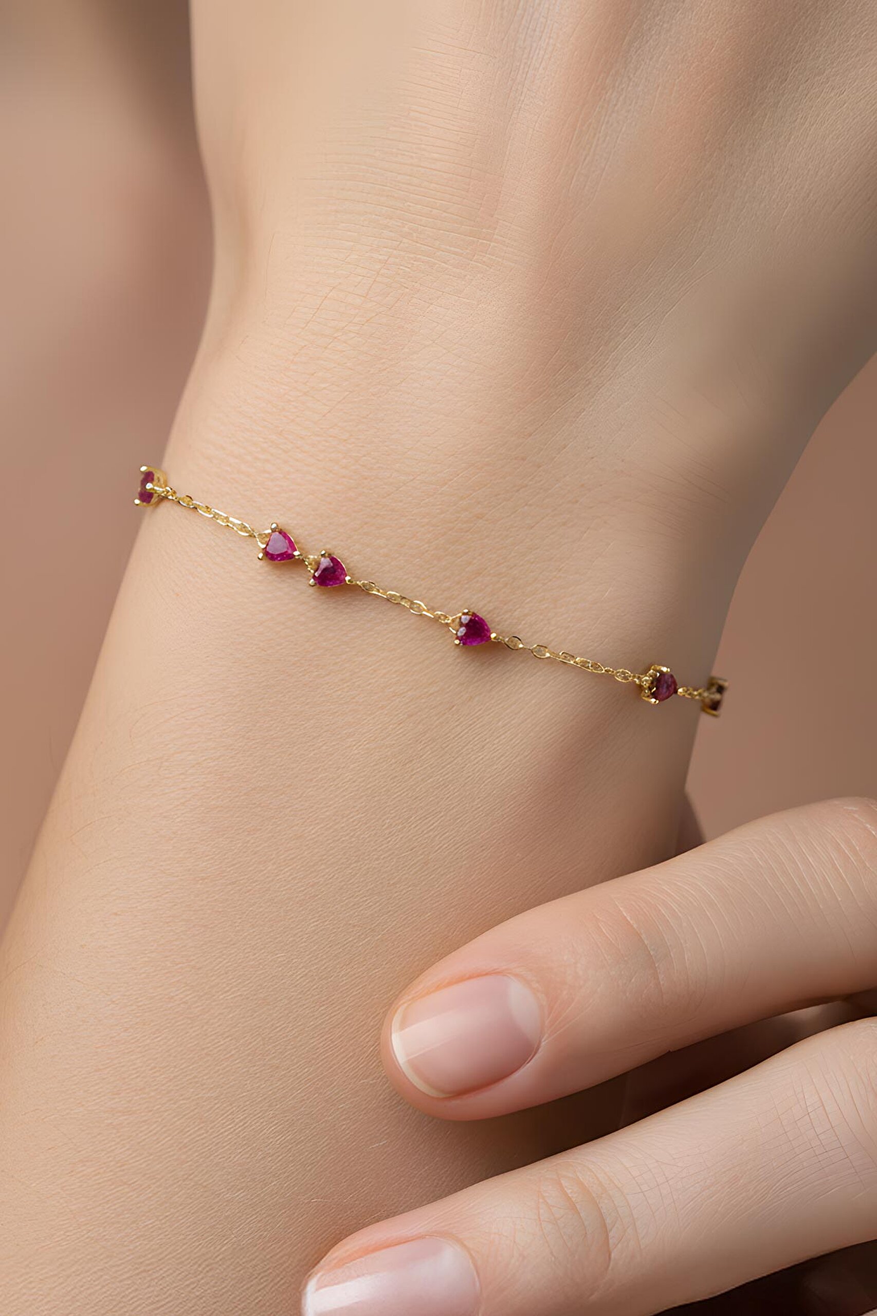 ⁠ Yakut Kalbi 18 Ayar Sarı Altın Kaplama 19 Cm Gümüş Bileklik_1}