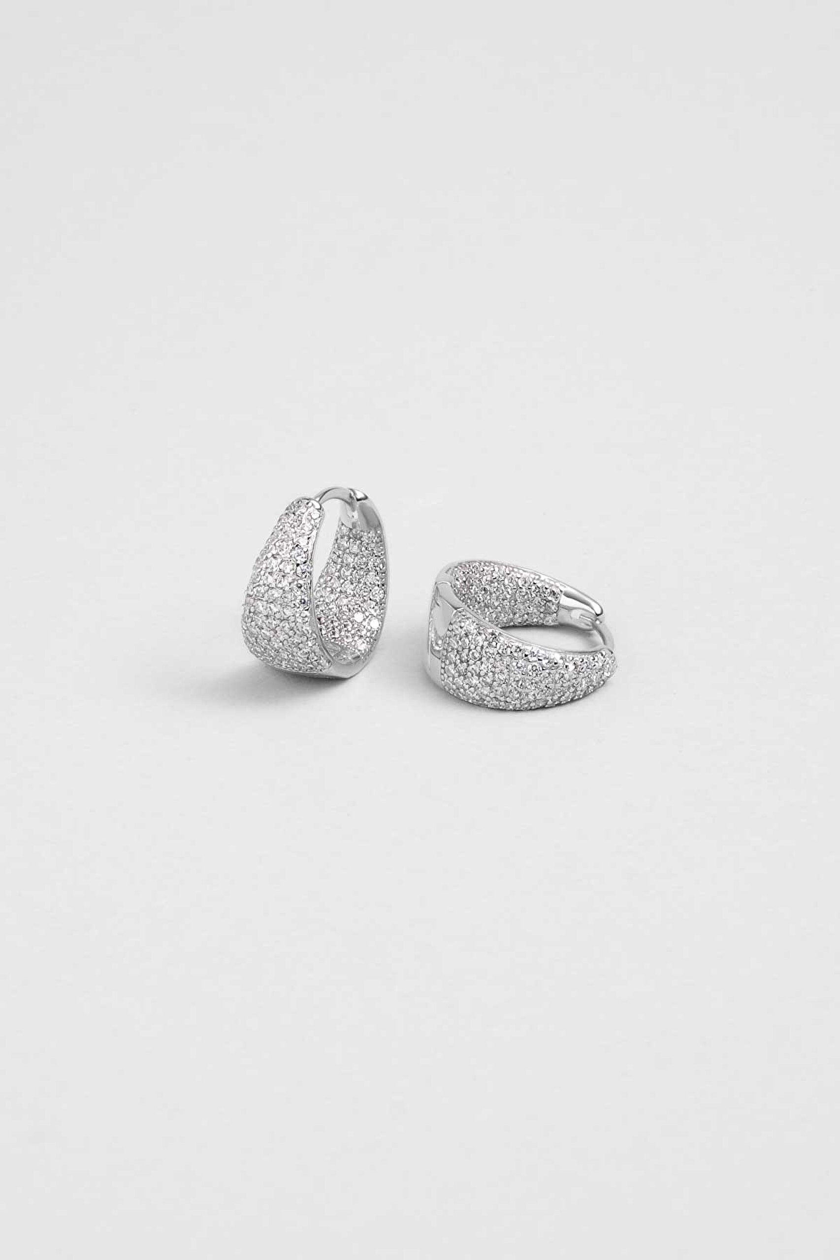 ⁠ Avangard 18 Ayar Beyaz Altın Kaplama Gümüş Halka Küpe_0}