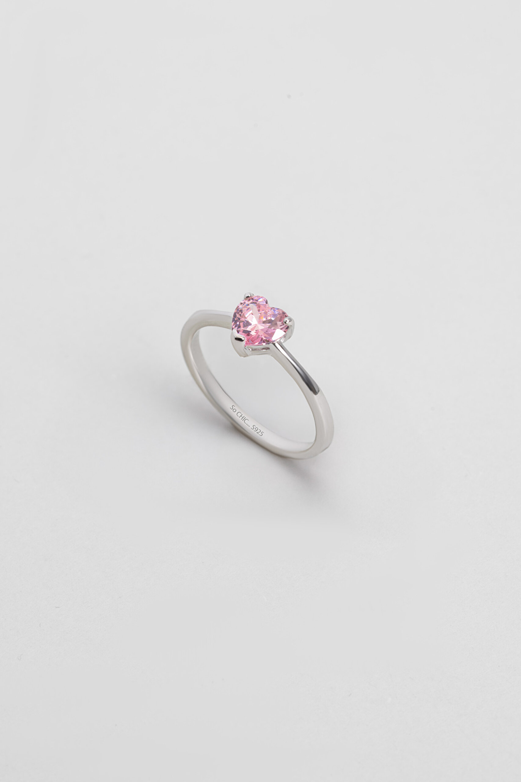 ⁠ Isabella 18 Ayar Beyaz Altın Kaplama Gümüş Yüzük_0}