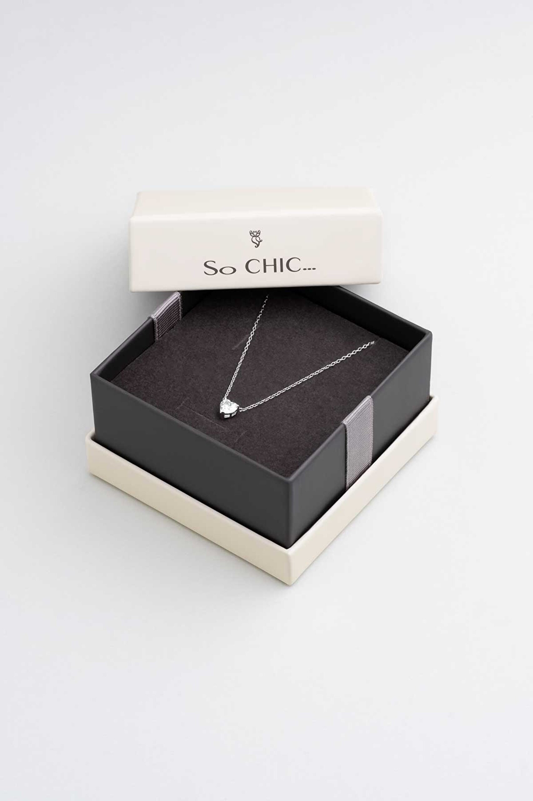 ⁠ Isabella 18 Ayar Beyaz Altın Kaplama 45 Cm Kalp Kolye_4}