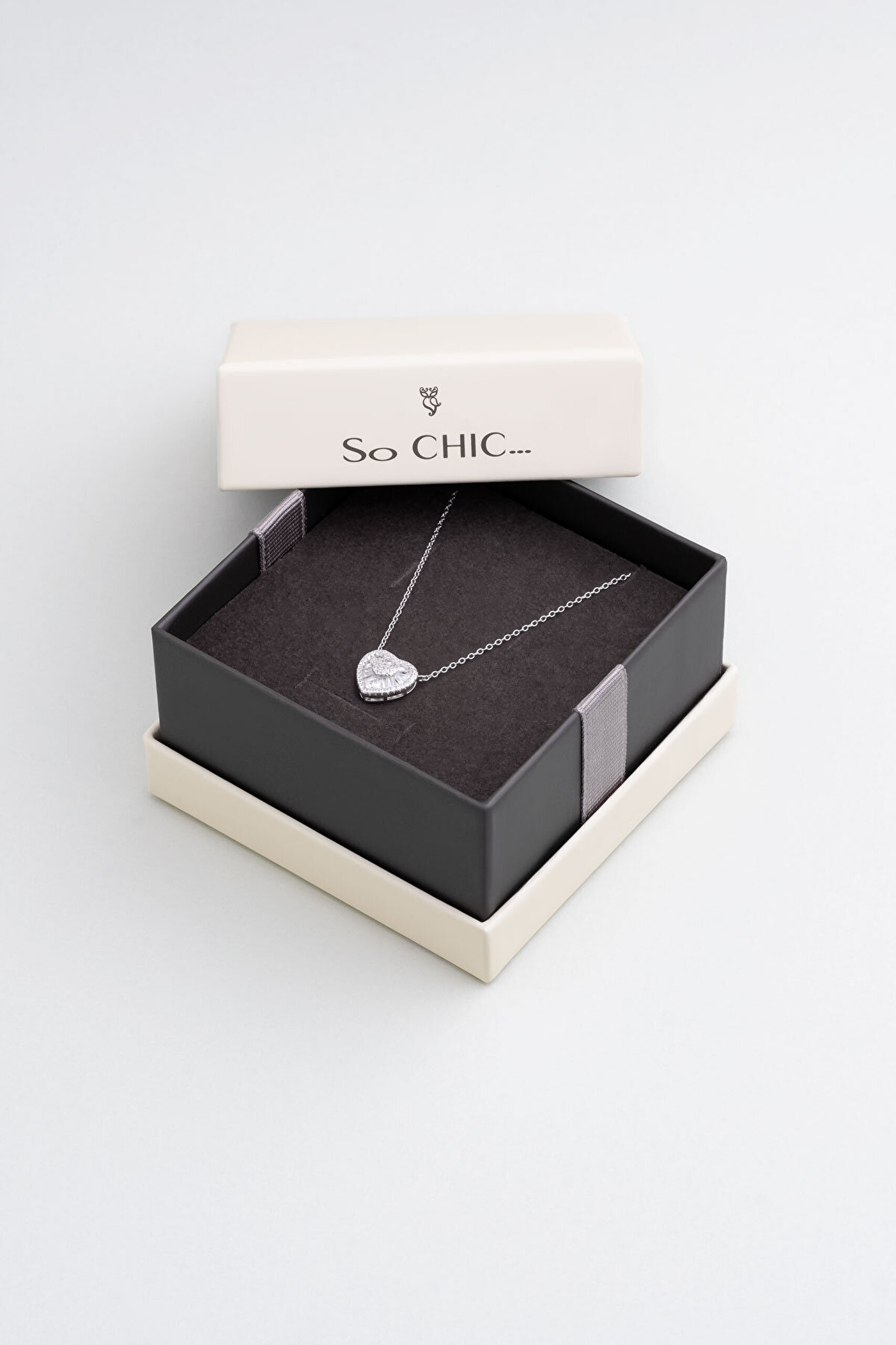 Kalp Kristali 18 Ayar Beyaz Altın Kaplama 45 Cm Gümüş Kolye - 4