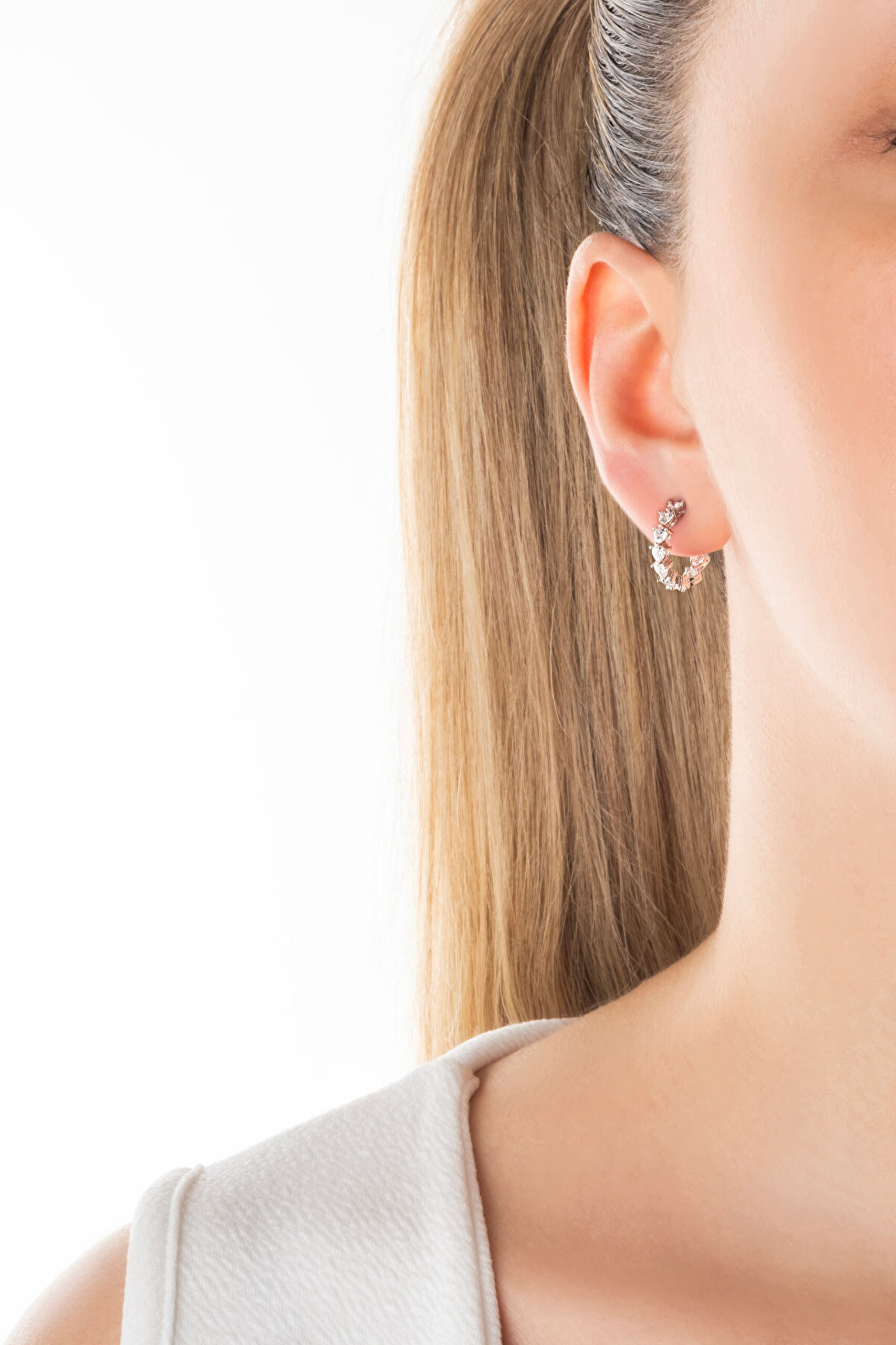 Love 18 Ayar Beyaz Altın Kaplama Gümüş Halka Küpe - 3