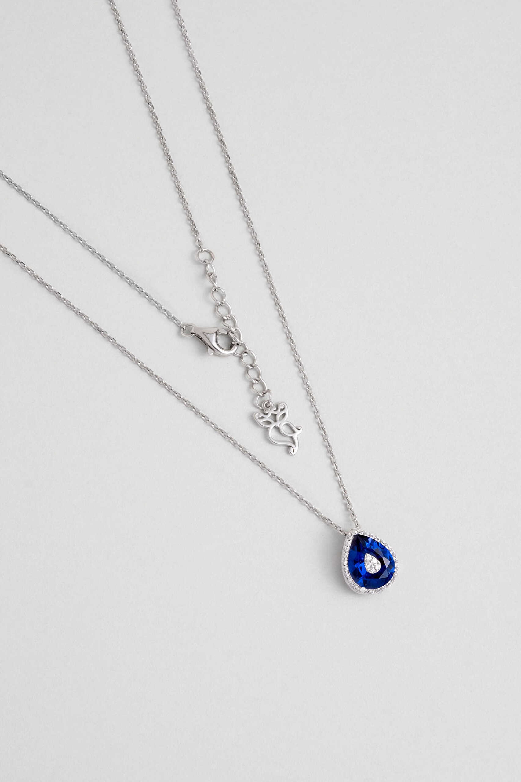⁠ Safir Düş 18 Ayar Beyaz Altın Kaplama 45 Cm Gümüş Kolye_0}