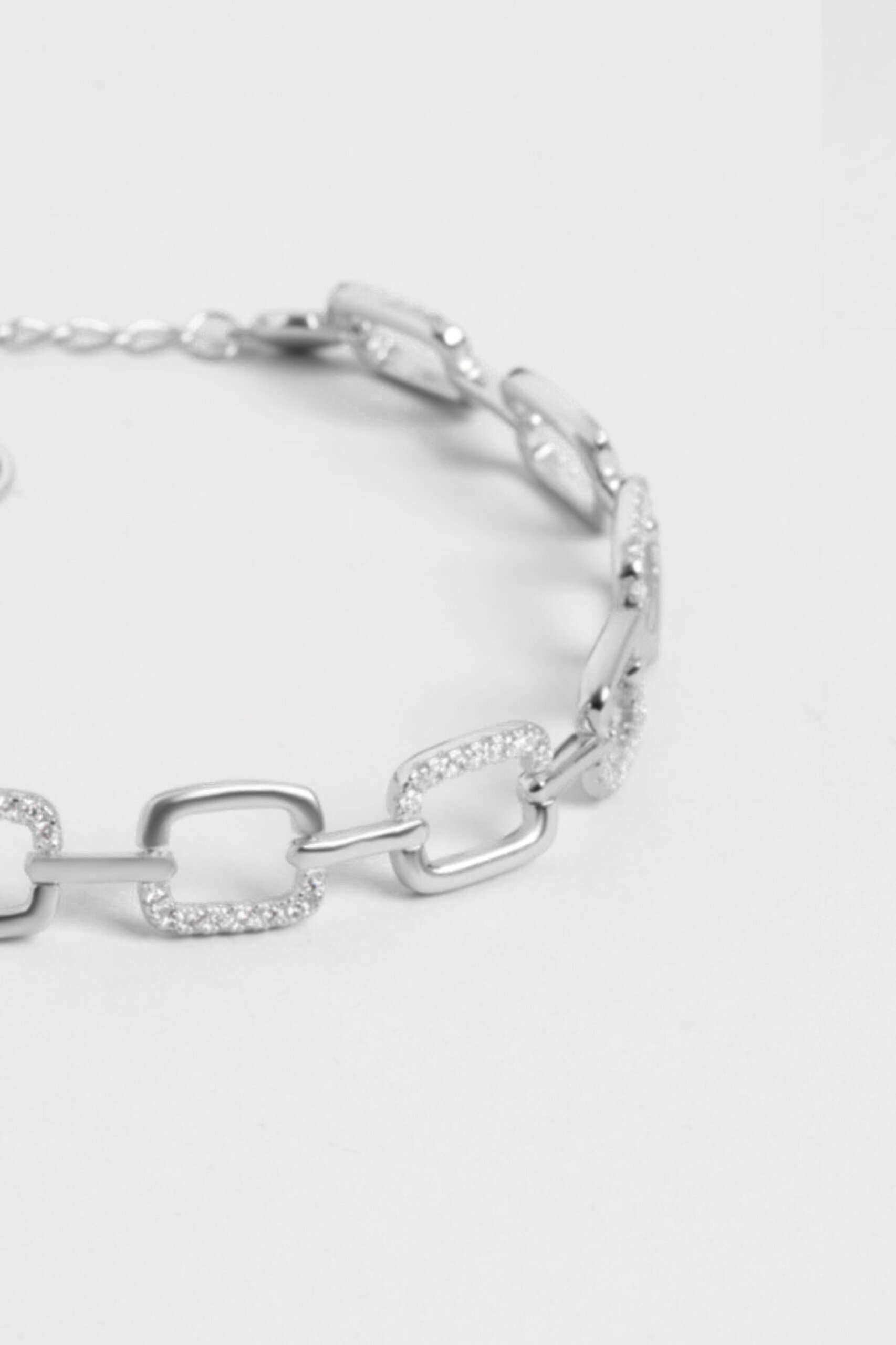 Beyaz Taşlı 18 Ayar Beyaz Altın Kaplama 19 Cm Gümüş Zincir Bileklik - 4