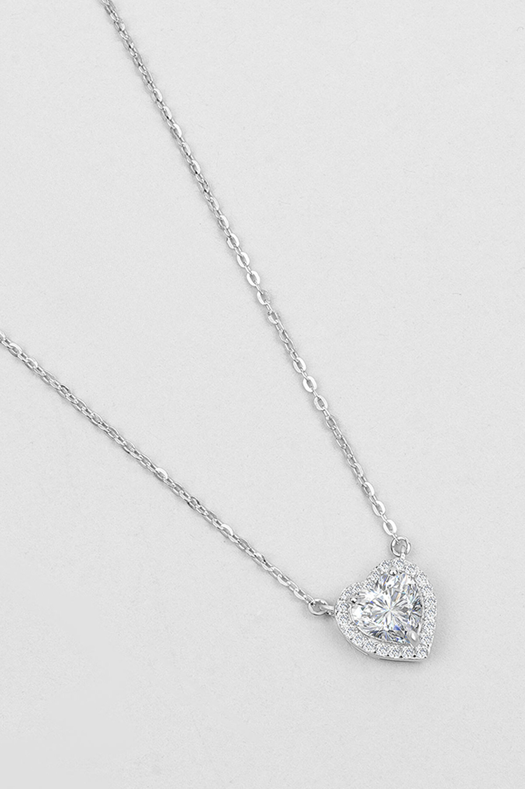 ⁠ Romantik Mozanit 18 Ayar Beyaz Altın Kaplama 46 Cm Gümüş Kolye_4}