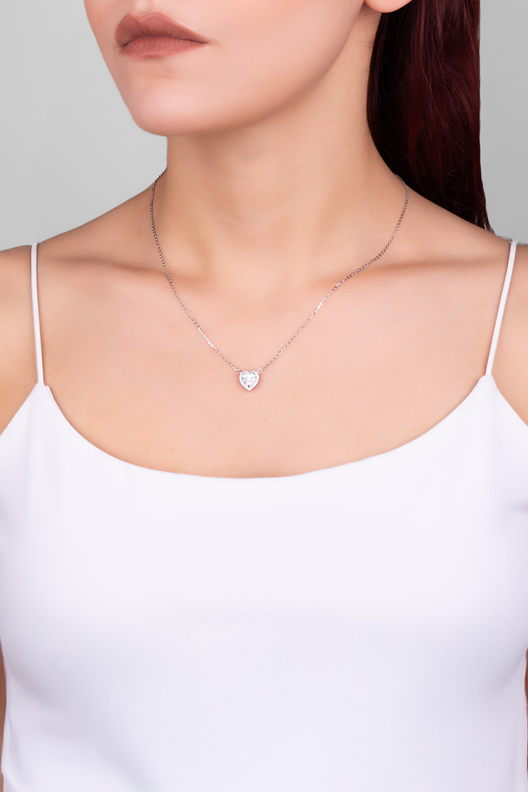 ⁠ Romantik Mozanit 18 Ayar Beyaz Altın Kaplama 46 Cm Gümüş Kolye_3}