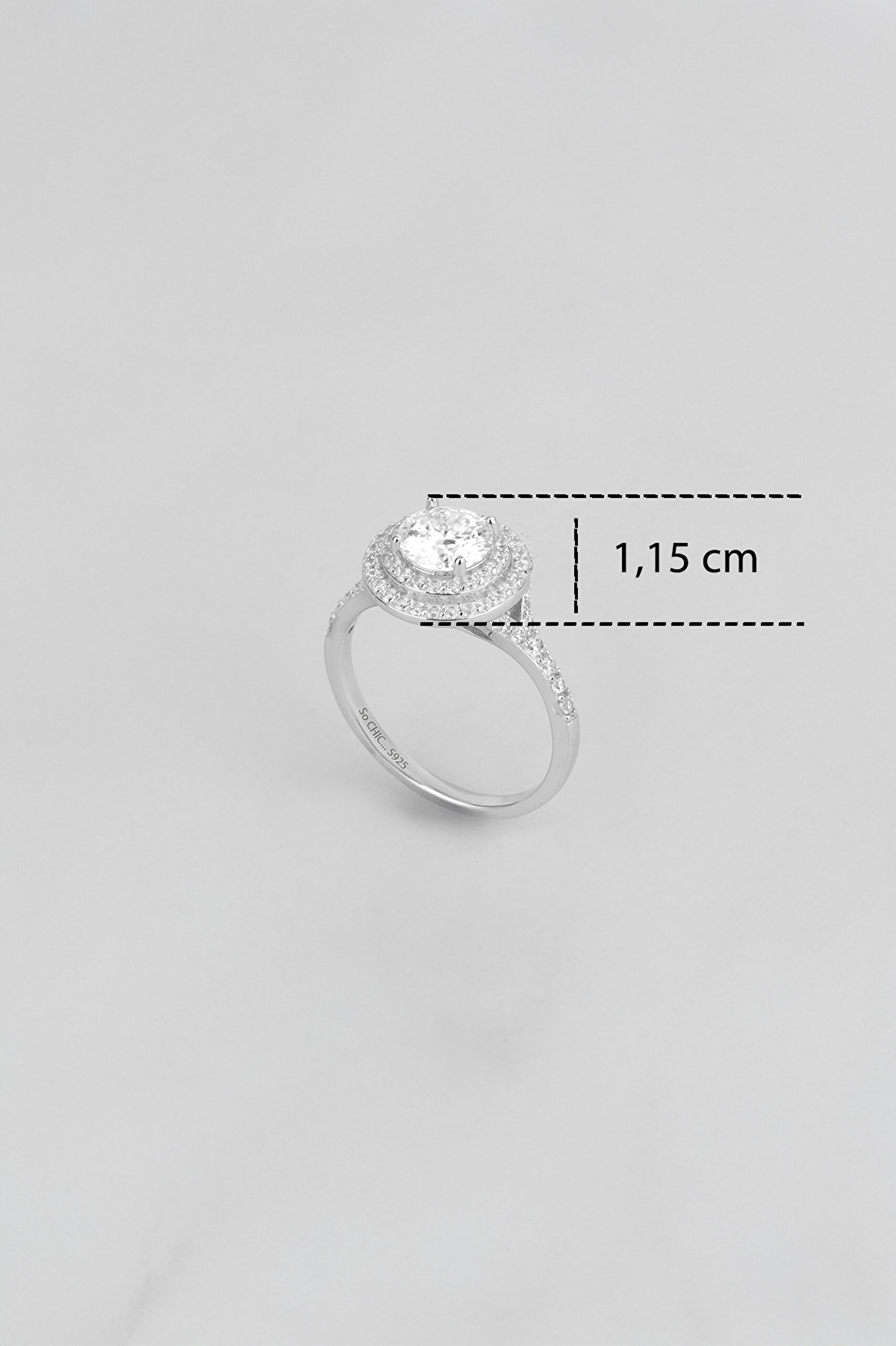 ⁠ Berrak Mozanit 18 Ayar Beyaz Altın Kaplama Gümüş Yüzük_2}