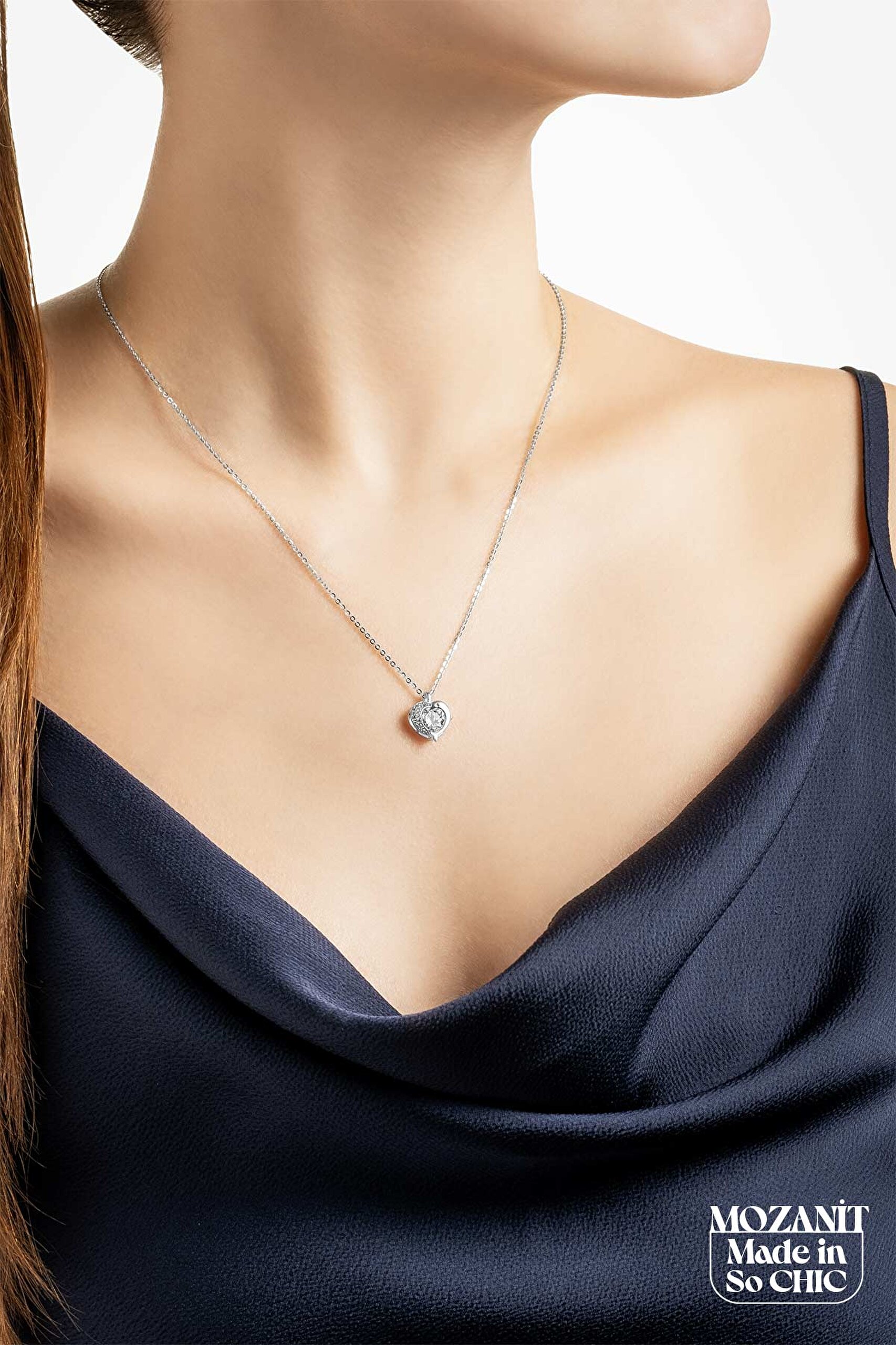 ⁠ Mozanit Dokunuş 18 Ayar Beyaz Altın Kaplama 45 Cm Gümüş Kalp Kolye_4}