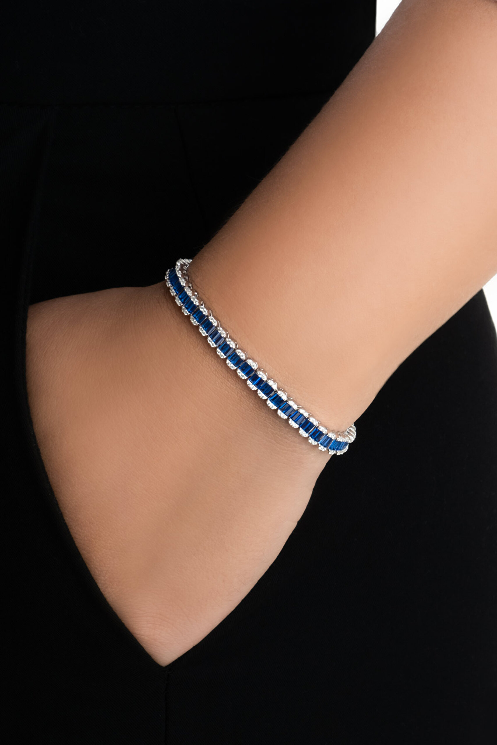 ⁠ Safir Yolu 18 Ayar Beyaz Altın Kaplama Gümüş Bileklik_1}