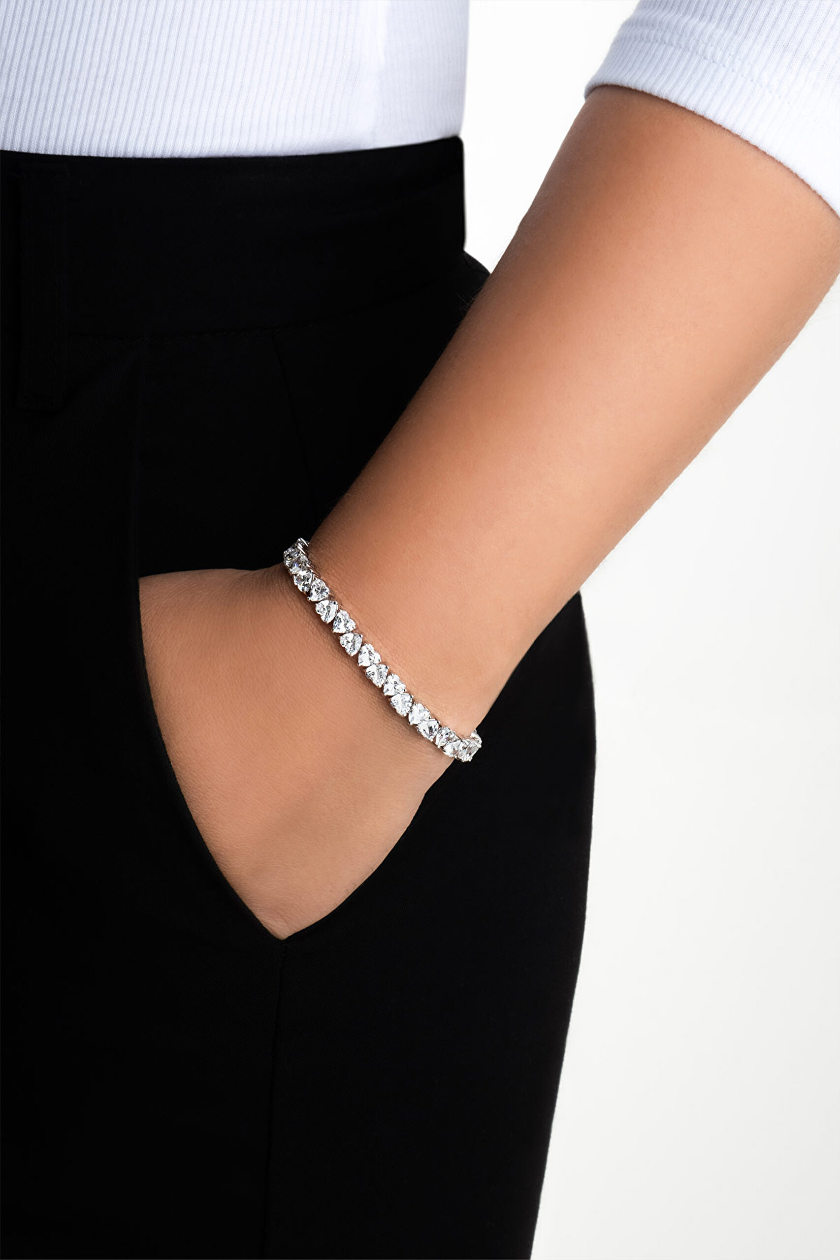 ⁠ Kalp Işıltısı 18 Ayar Beyaz Altın Kaplama Gümüş Bileklik_3}