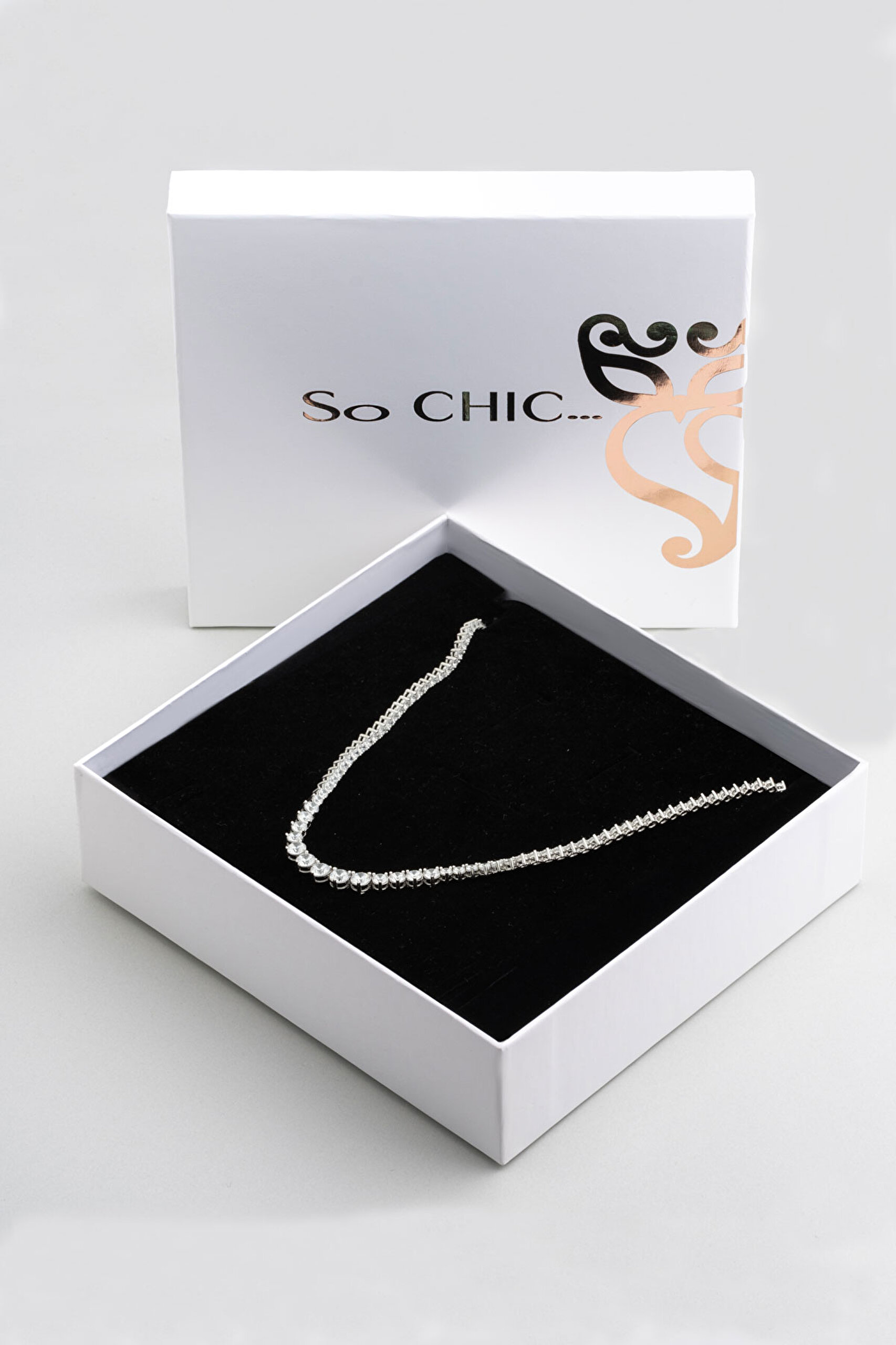 ⁠ Euphoria 18 Ayar Beyaz Altın Kaplama Gümüş Su Yolu Kolye_5}