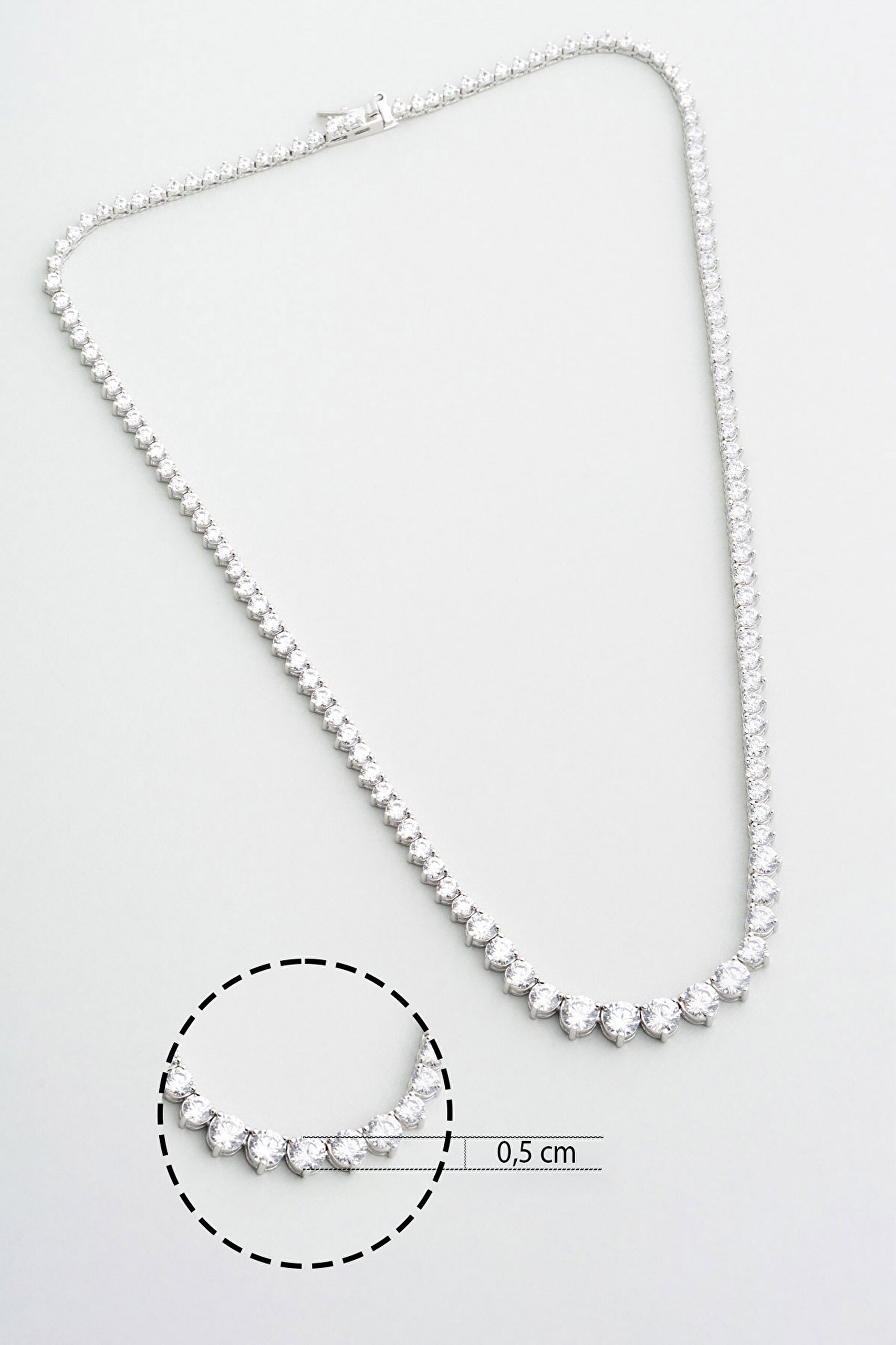 ⁠ Euphoria 18 Ayar Beyaz Altın Kaplama Gümüş Su Yolu Kolye_1}