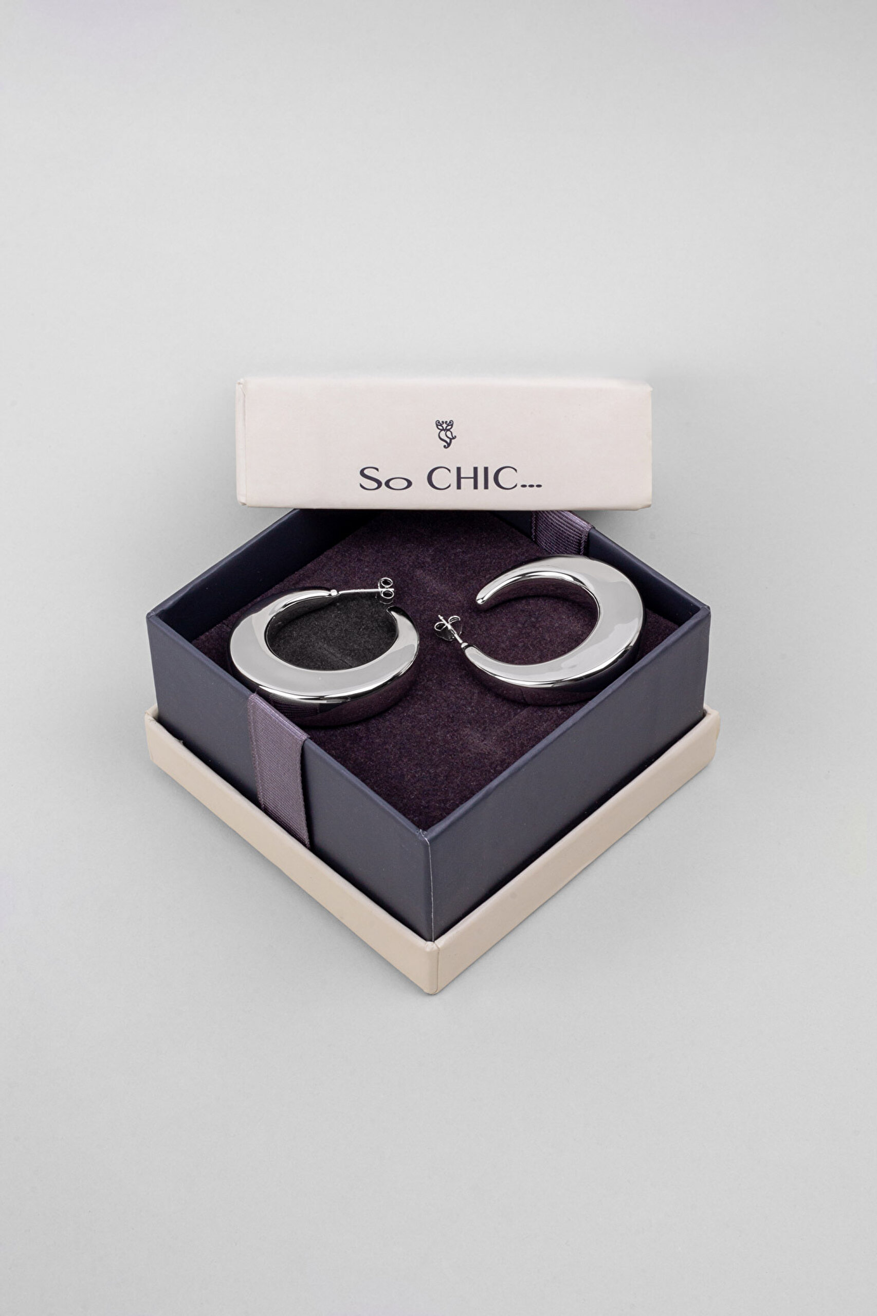 ⁠ Felix 18 Ayar Beyaz Altın Kaplama Gümüş Halka Küpe_4}