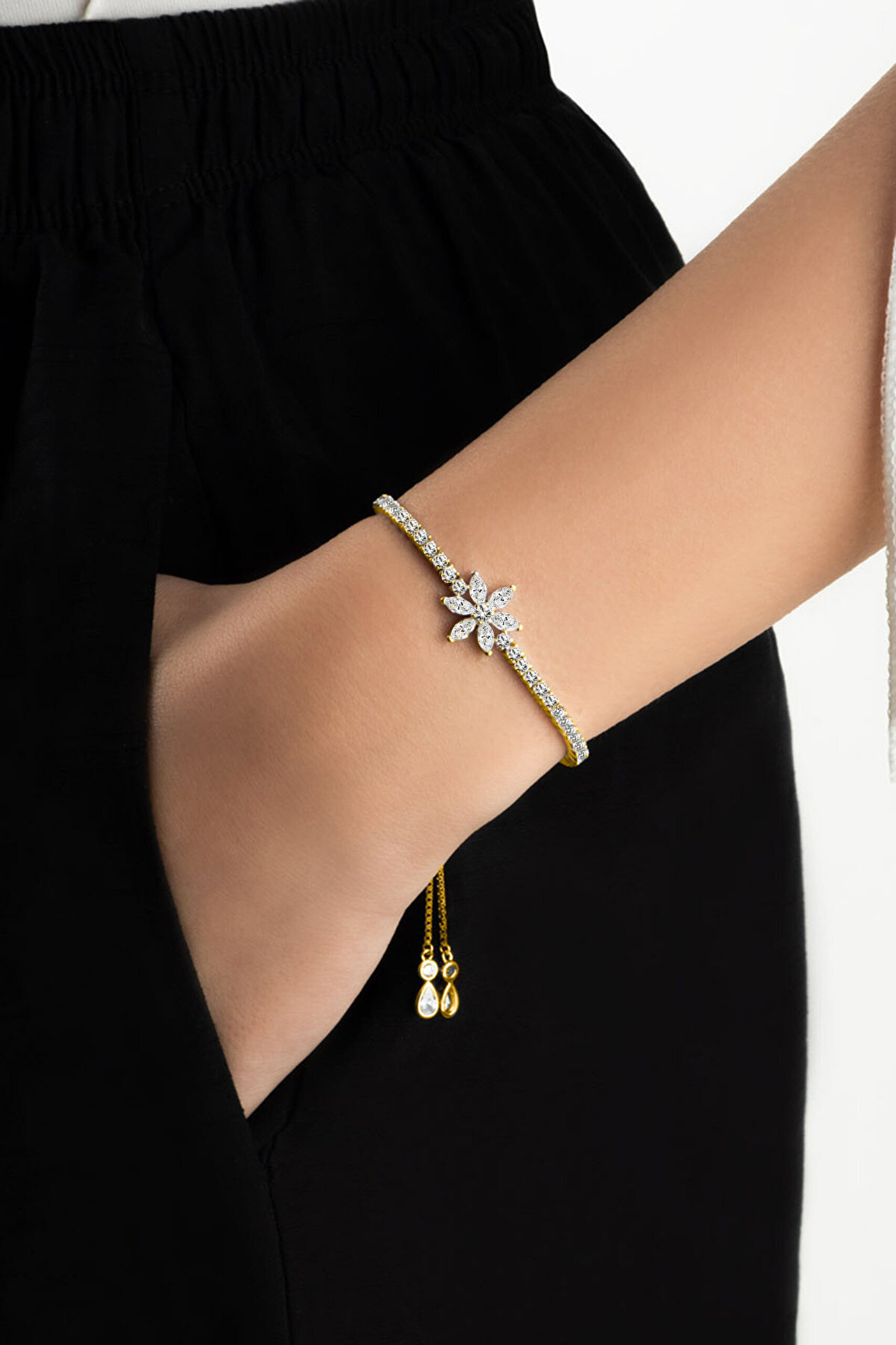 Zambak 18 Ayar Sarı Altın Kaplama Ayarlanabilir Gümüş Su Yolu Bileklik - 1