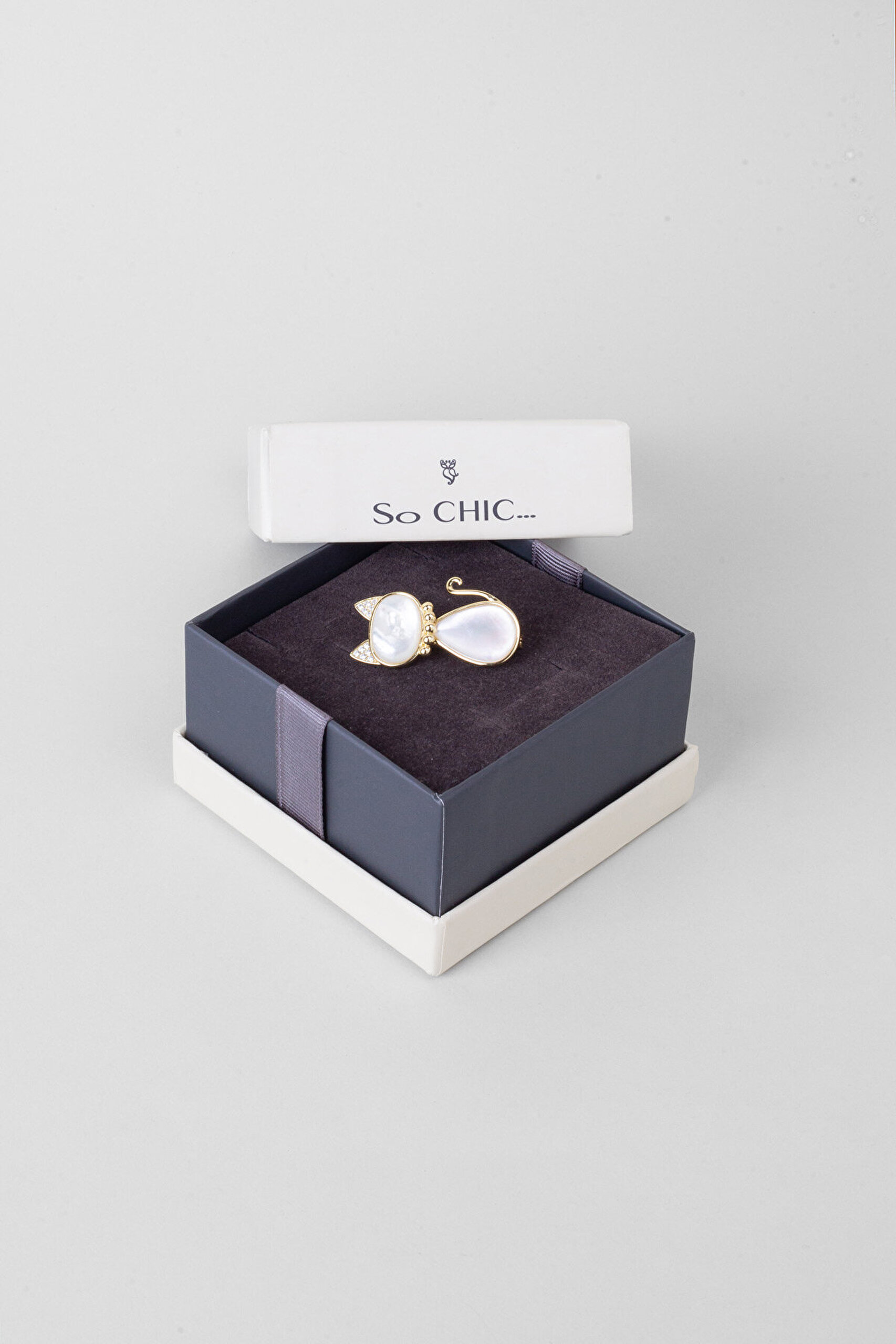 Sevimli Kedi 18 Ayar Sarı Altın Kaplama Gümüş Broş - 5