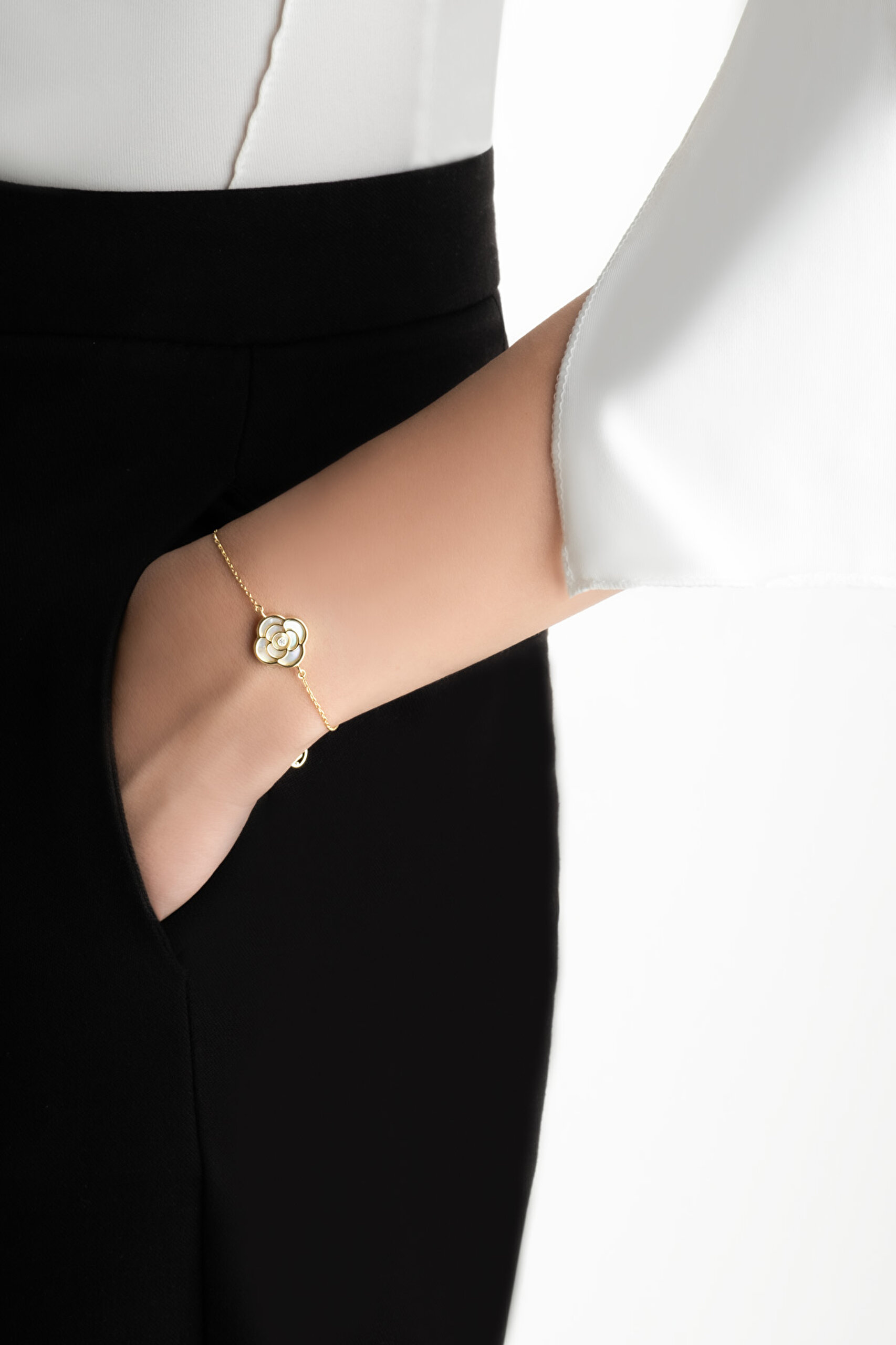 ⁠ Rosalinda 18 Ayar Sarı Altın Kaplama 19 Cm Gümüş Bileklik_3}