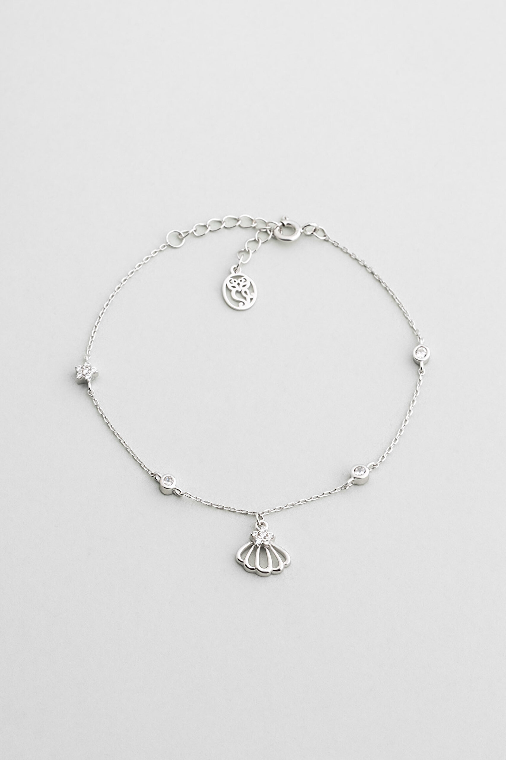 ⁠ Deniz Kabuğu 18 Ayar Beyaz Altın Kaplama Gümüş Bileklik_0}