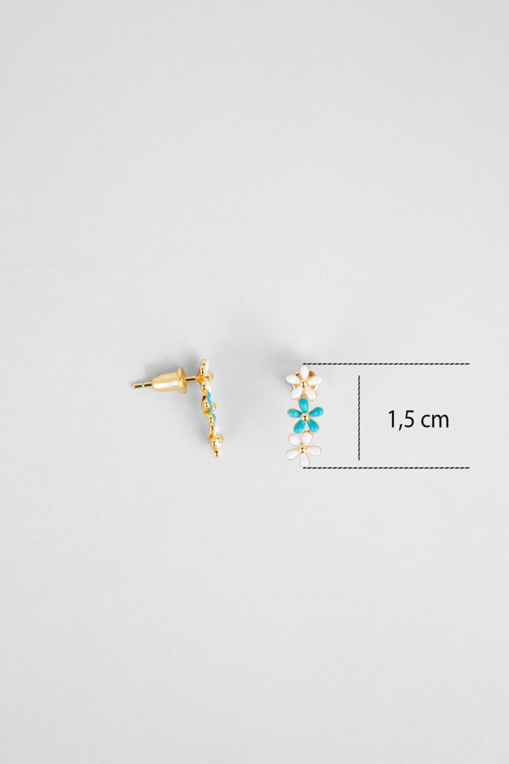 ⁠ Santorini Çiçeği 18 Ayar Sarı Altın Kaplama Gümüş Küpe_2}