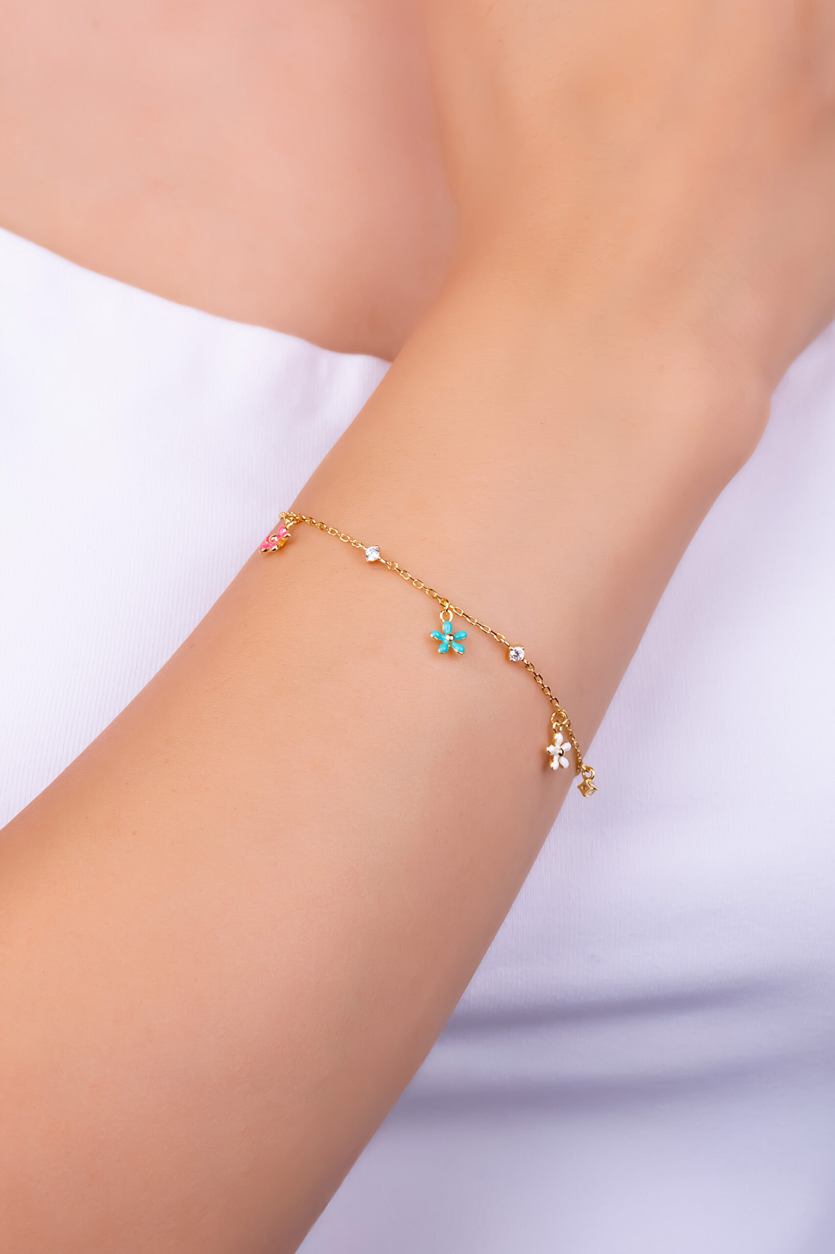 ⁠ Marsilya Çiçeği 18 Ayar Sarı Altın Kaplama 19 Cm Gümüş Bileklik_1}