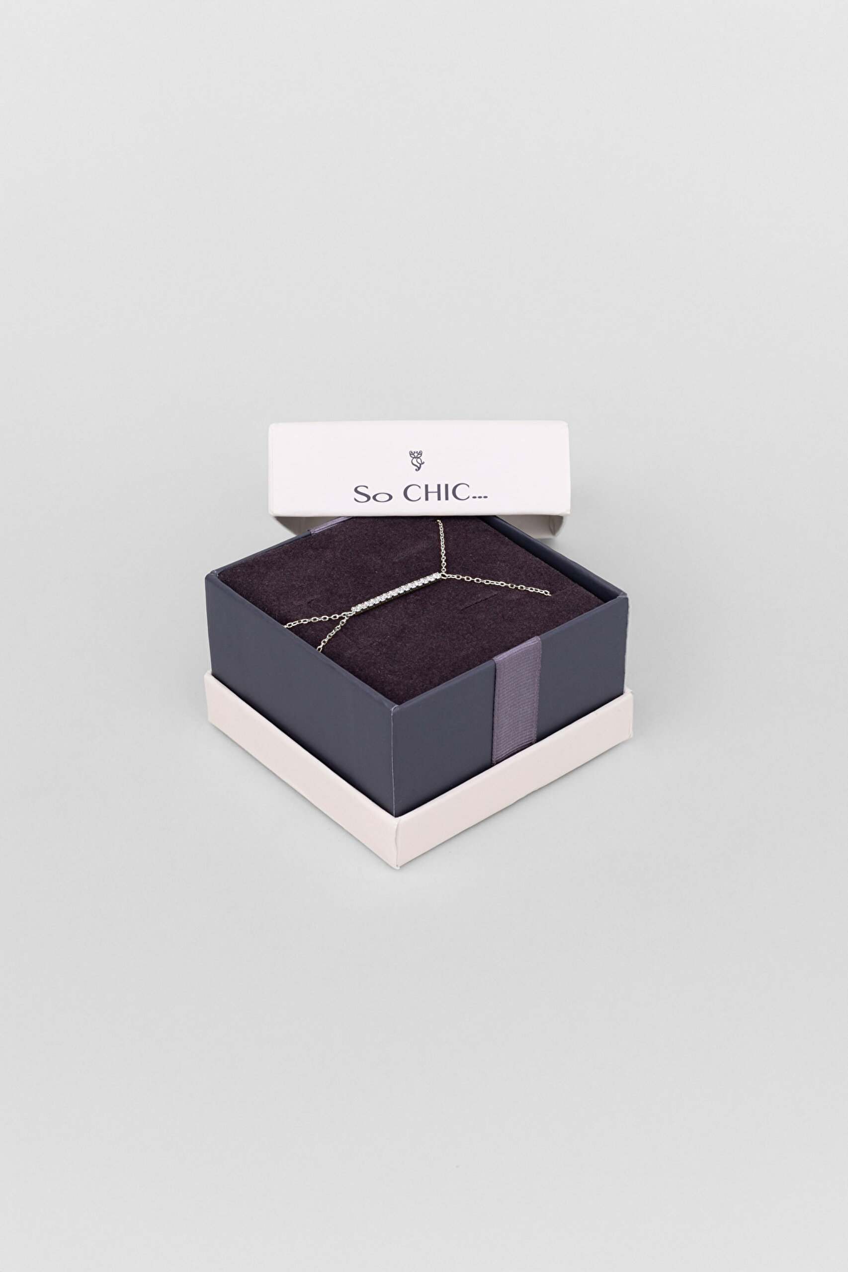 ⁠ Phoebe 18 Ayar Beyaz Altın Kaplama 23 Cm Gümüş Şahmeran_4}