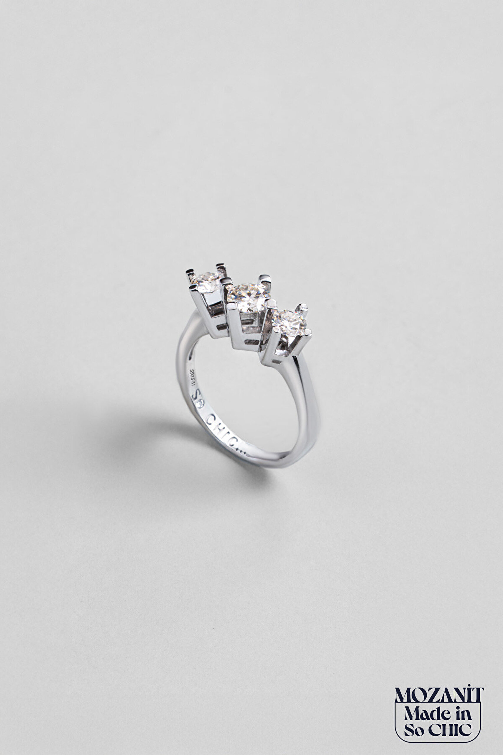 Nova Mozanit 18 Ayar Beyaz Altın Kaplama Gümüş Tria Yüzük - 0