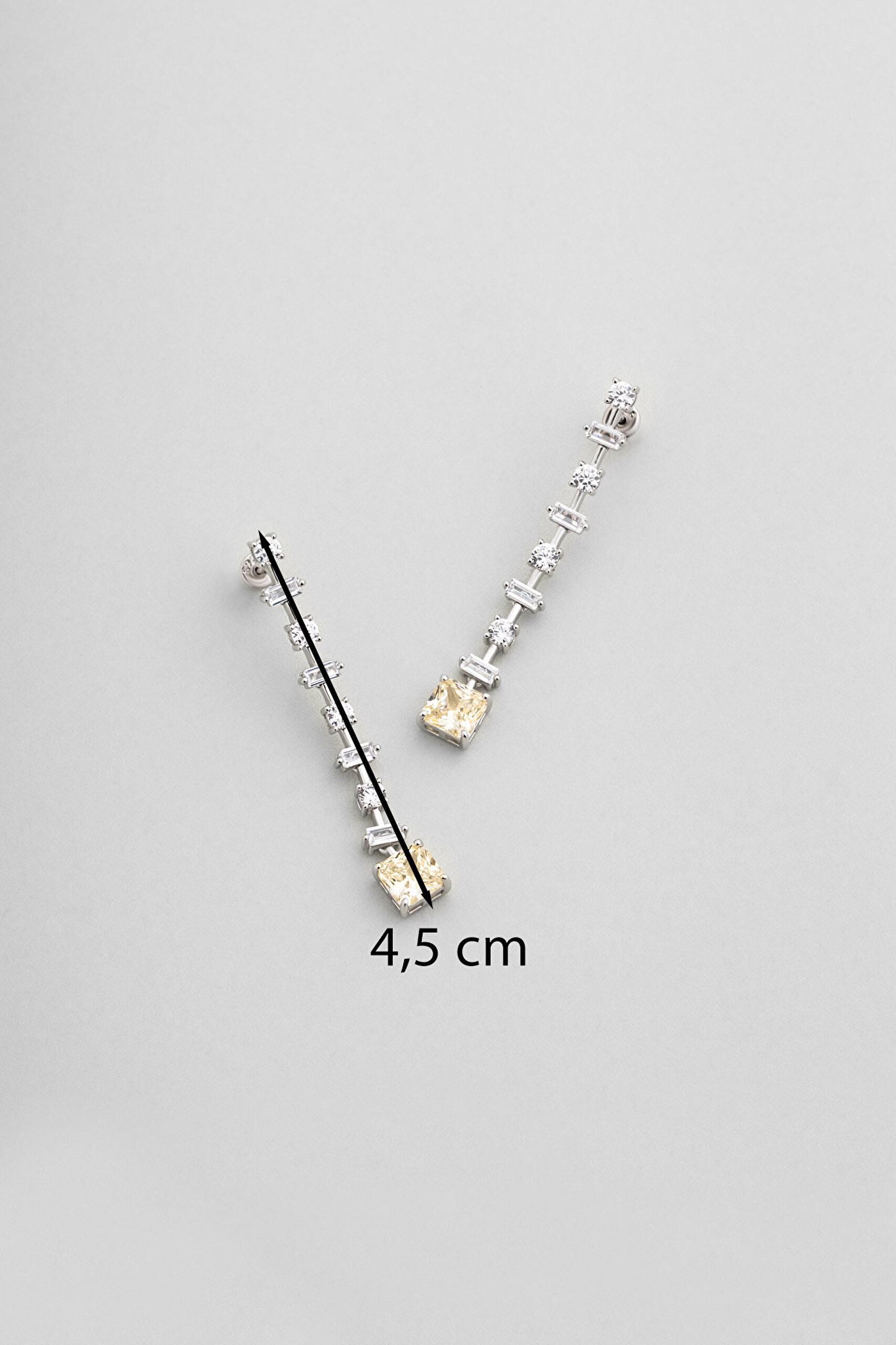 Baget Güneşi 18 Ayar Beyaz Altın Kaplama Gümüş Küpe - 2