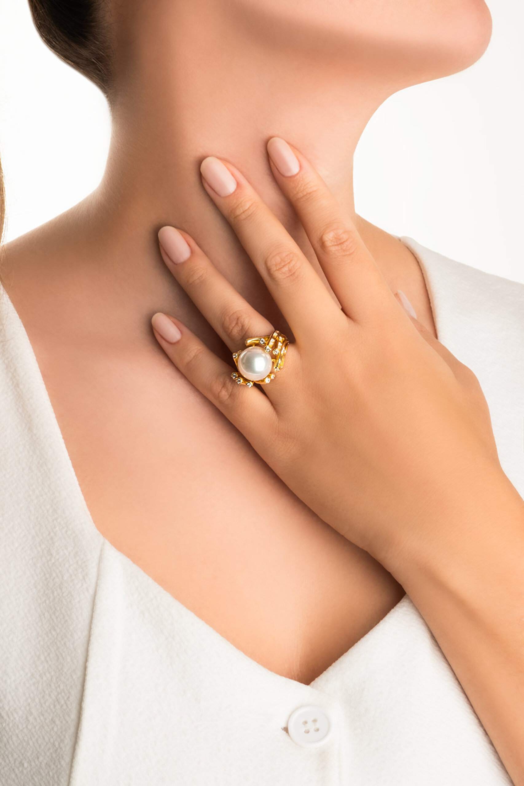 ⁠ Sofistike İnci 18 Ayar Sarı Altın Kaplama Gümüş Tasarım Yüzük_3}