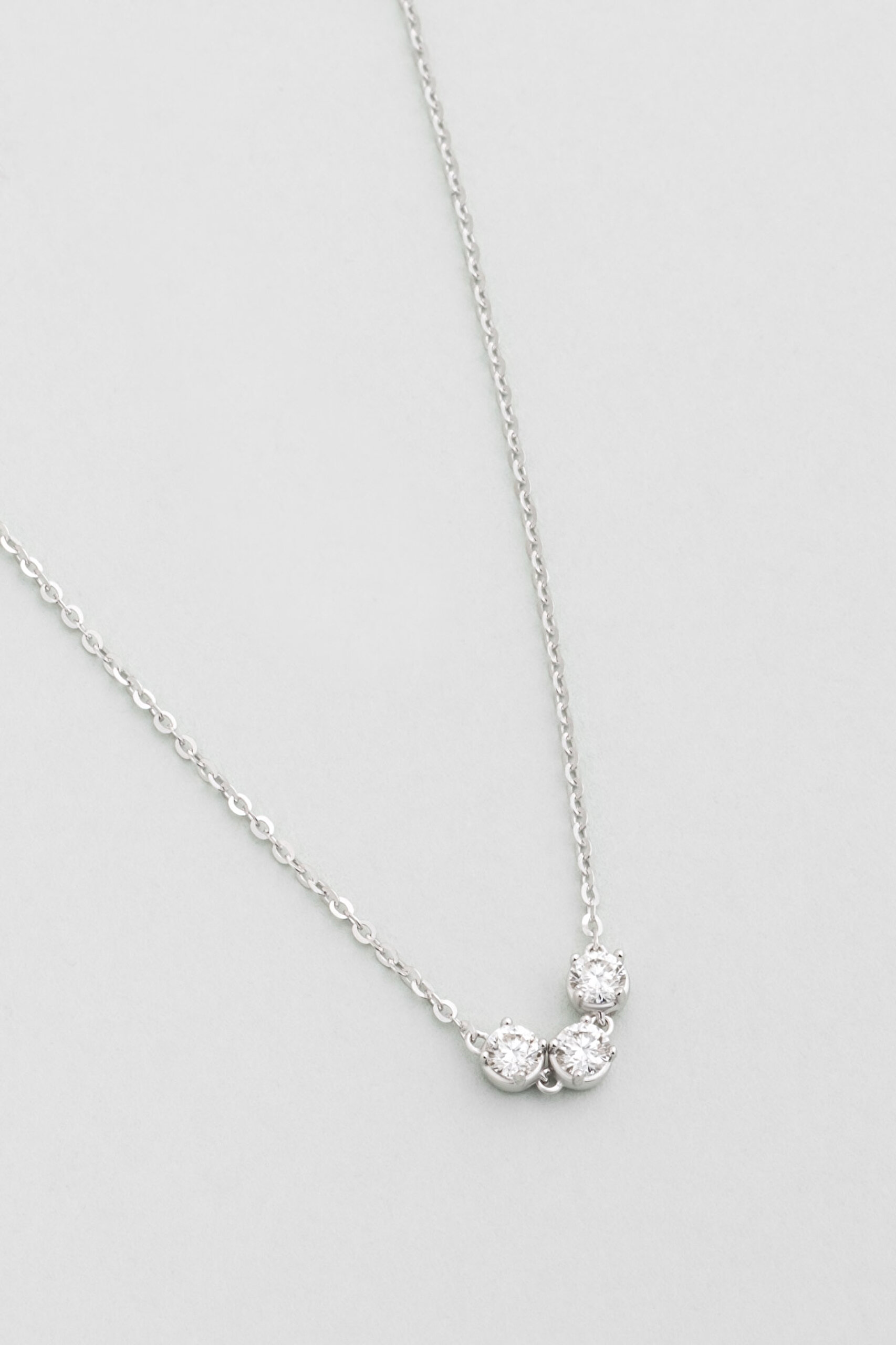 ⁠ Mozanit Yolculuğu 18 Ayar Beyaz Altın Kaplama 46 Cm Gümüş Kolye_4}