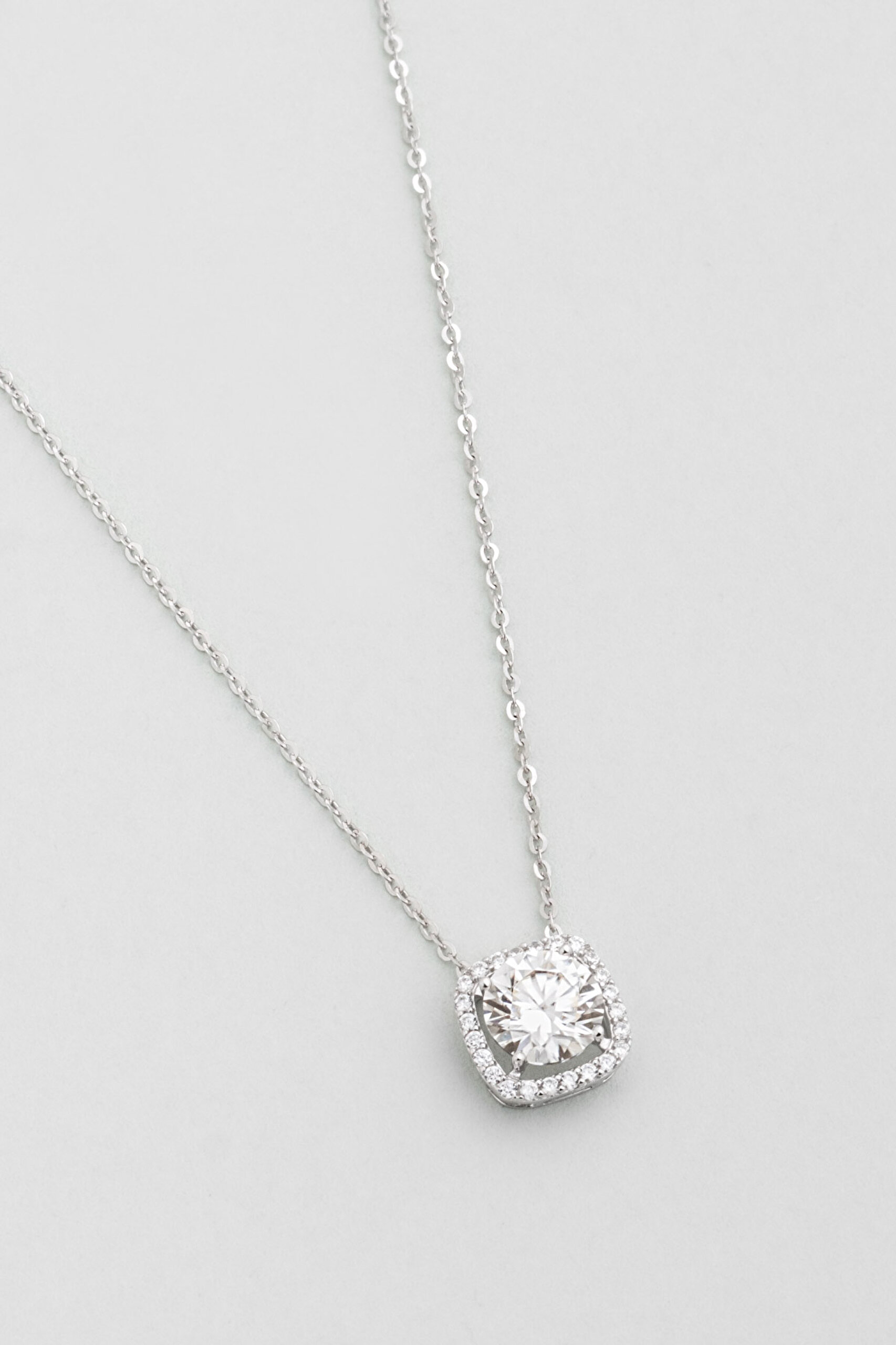 ⁠ Mozanit Tutkusu 18 Ayar Beyaz Altın Kaplama 44 Cm Gümüş Kolye_4}