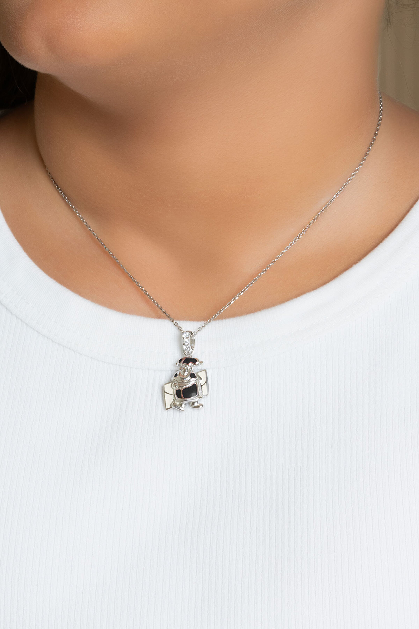 ⁠ Siyah Palyaço 18 Ayar Beyaz Altın Kaplama 33 Cm Gümüş Çocuk Kolyesi_1}