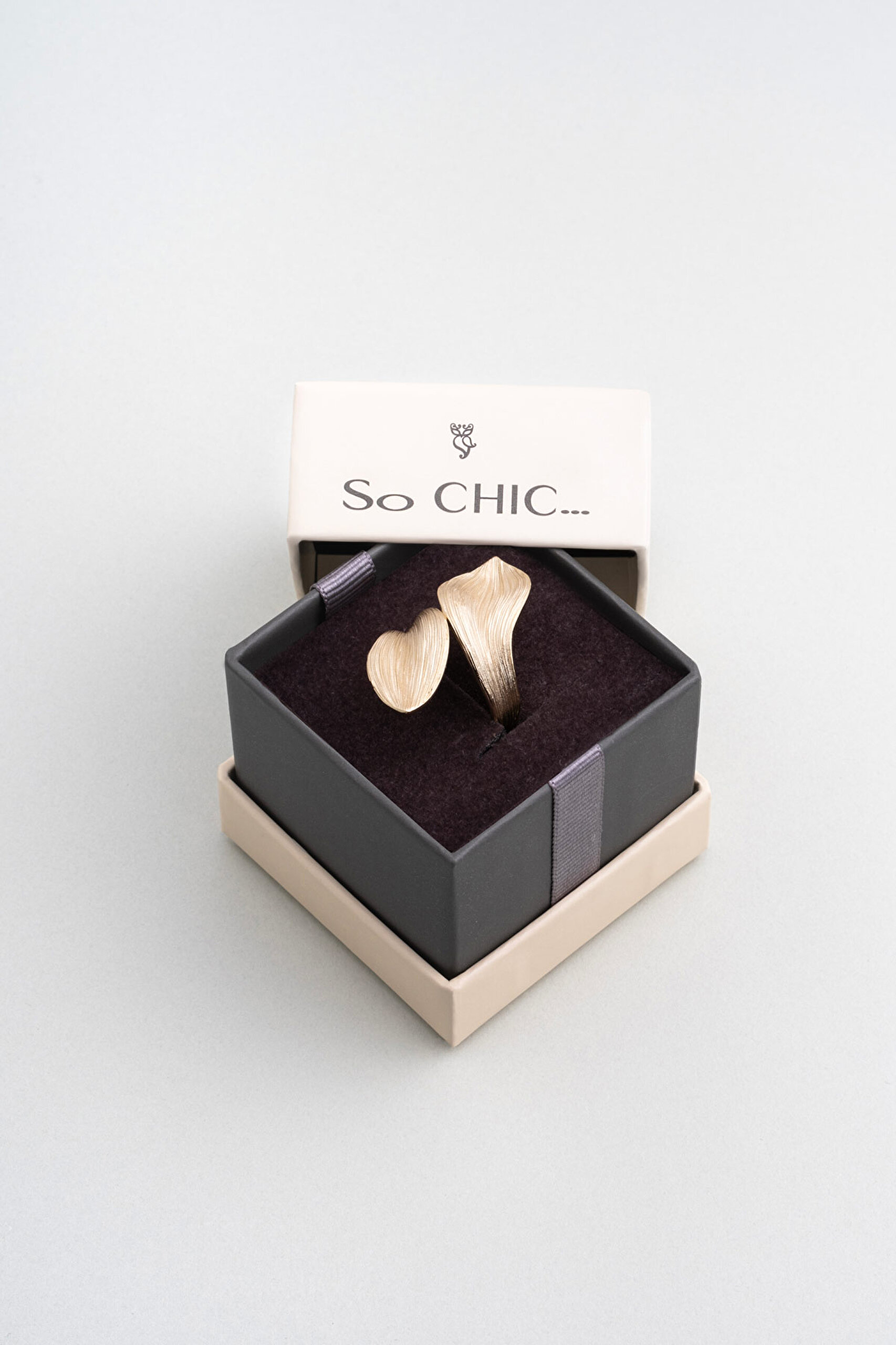 ⁠ Serena Parıltısı 18 Ayar Sarı Altın Kaplama Gümüş Yüzük_4}