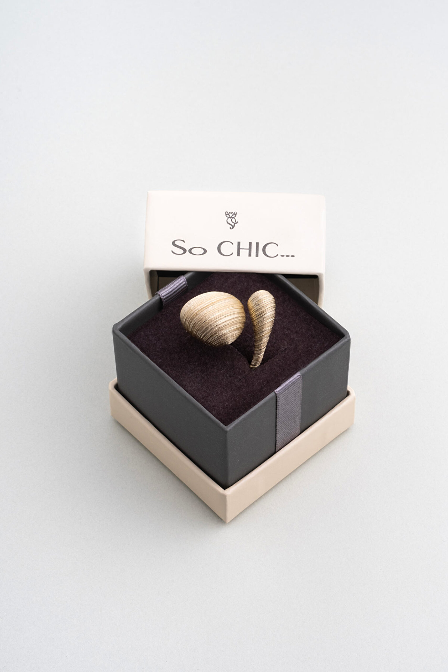 ⁠ Mirena Damla 18 Ayar Sarı Altın Kaplama Gümüş Yüzük_4}