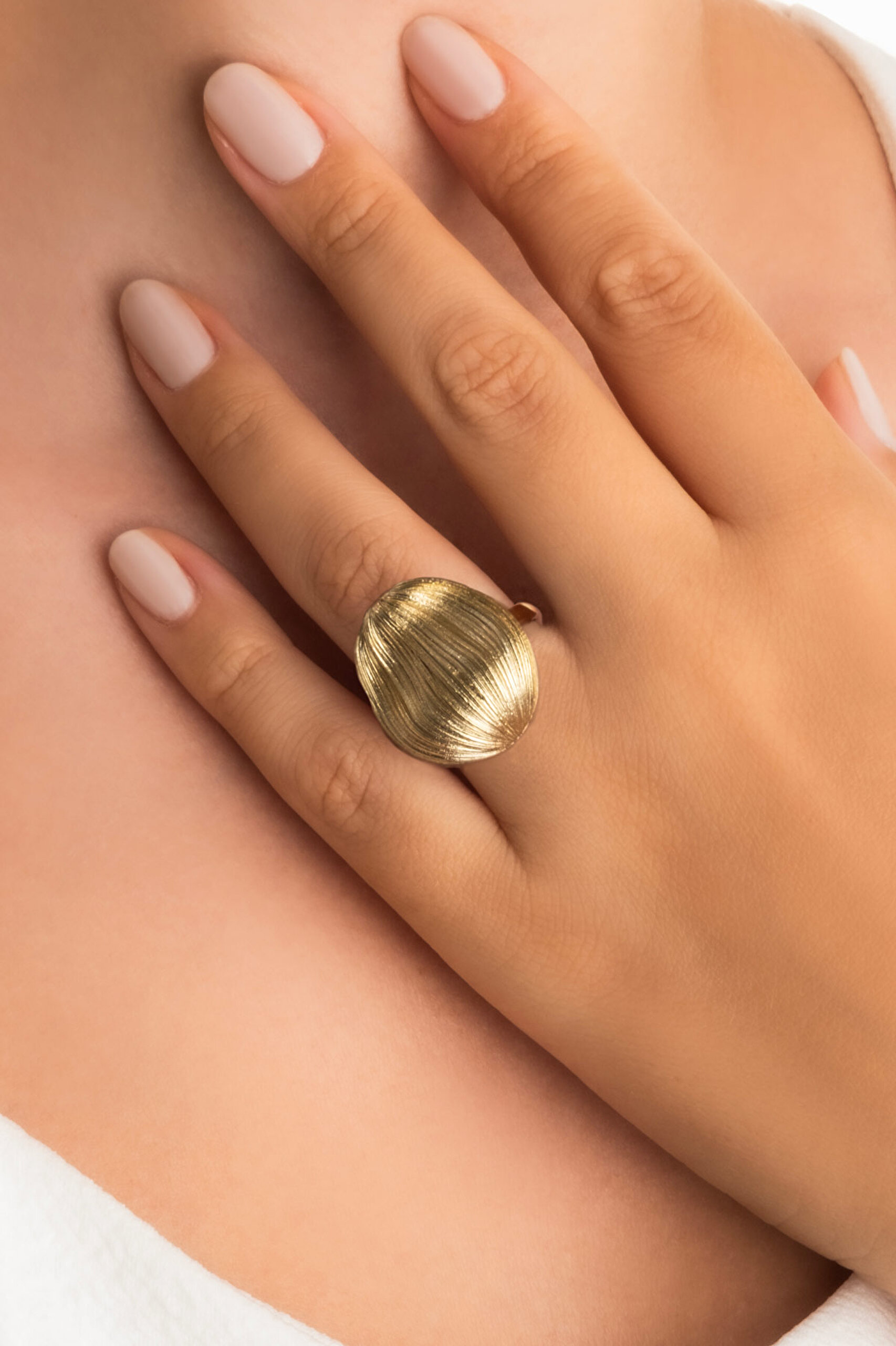 ⁠ Liora Güneşi 18 Ayar Sarı Altın Kaplama Gümüş Yüzük_1}