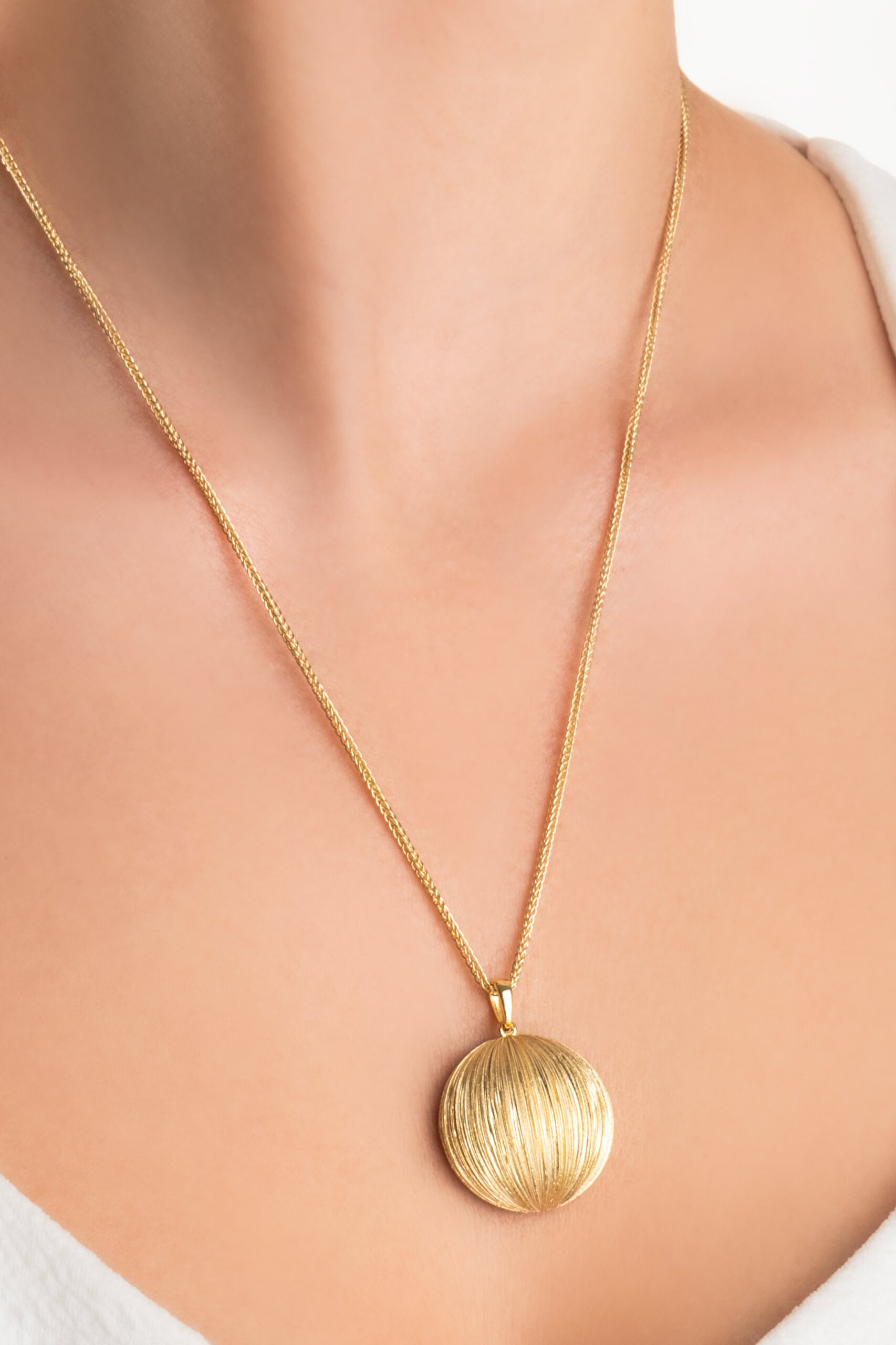 ⁠ Elara Yıldızı 18 Ayar Sarı Altın Kaplama 55 Cm Gümüş Kolye_1}