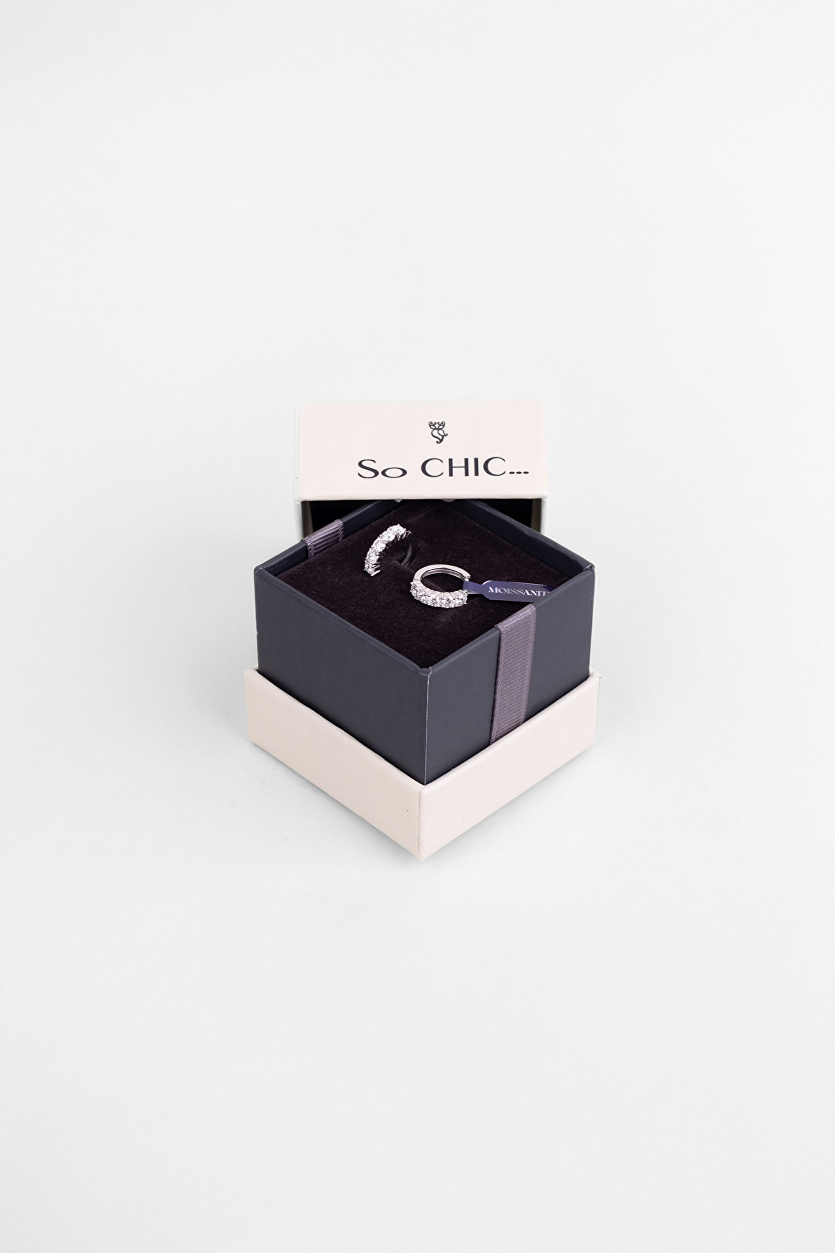 ⁠ Aura Mozanit 18 Ayar Beyaz Altın Kaplama Gümüş Halka Küpe_5}