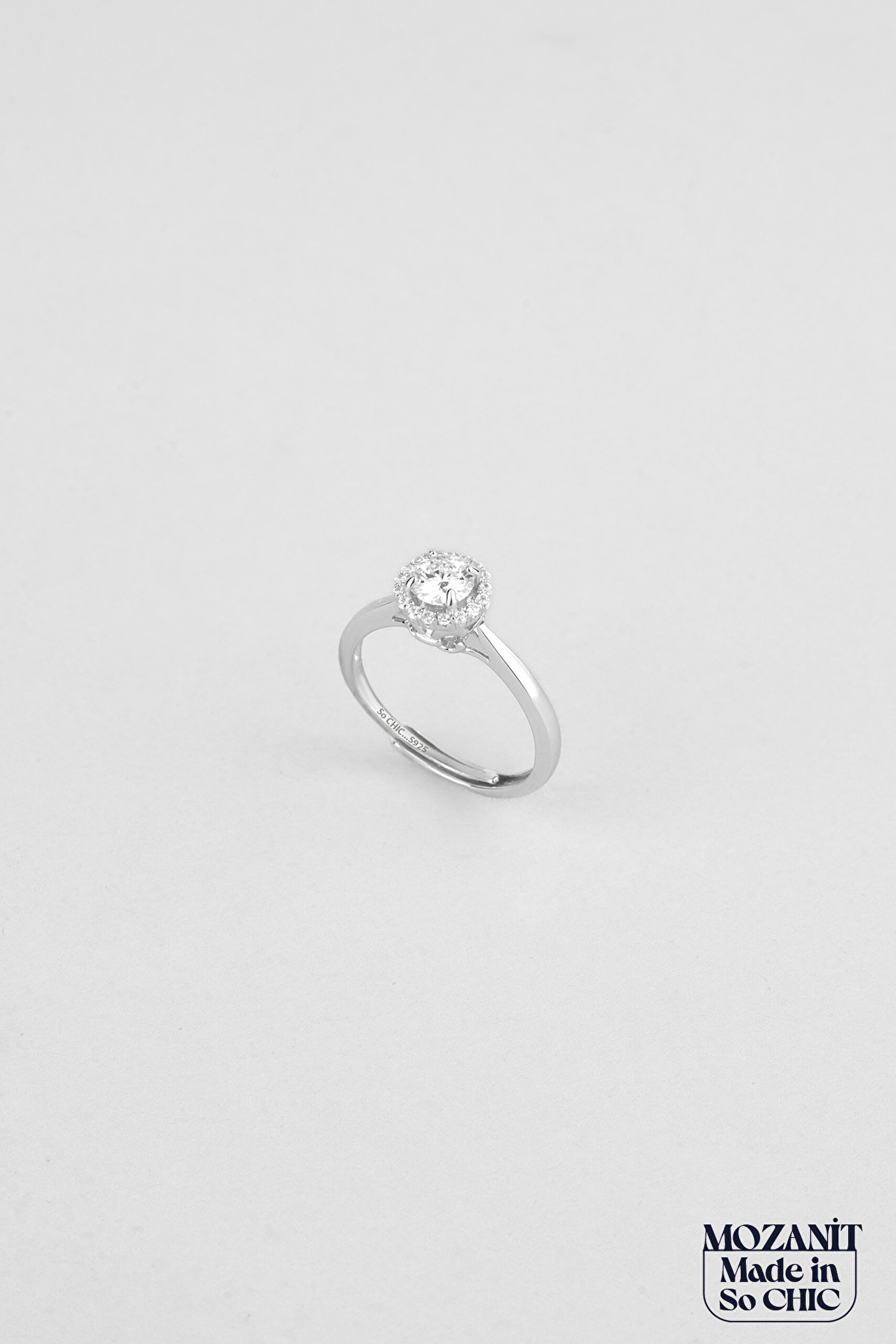 ⁠ Mozanit Dansı 18 Ayar Beyaz Altın Kaplama Gümüş Ayarlanabilir Yüzük_0}