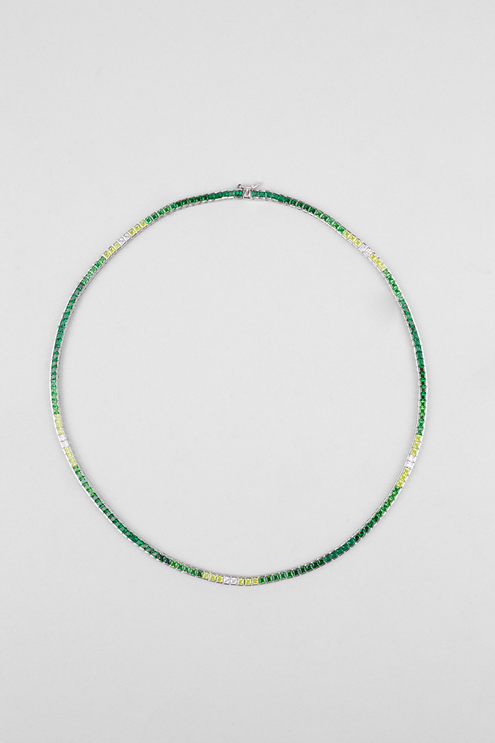 ⁠ Arianna 18 Ayar Beyaz Altın Kaplama Gümüş Su Yolu Kolye_3}