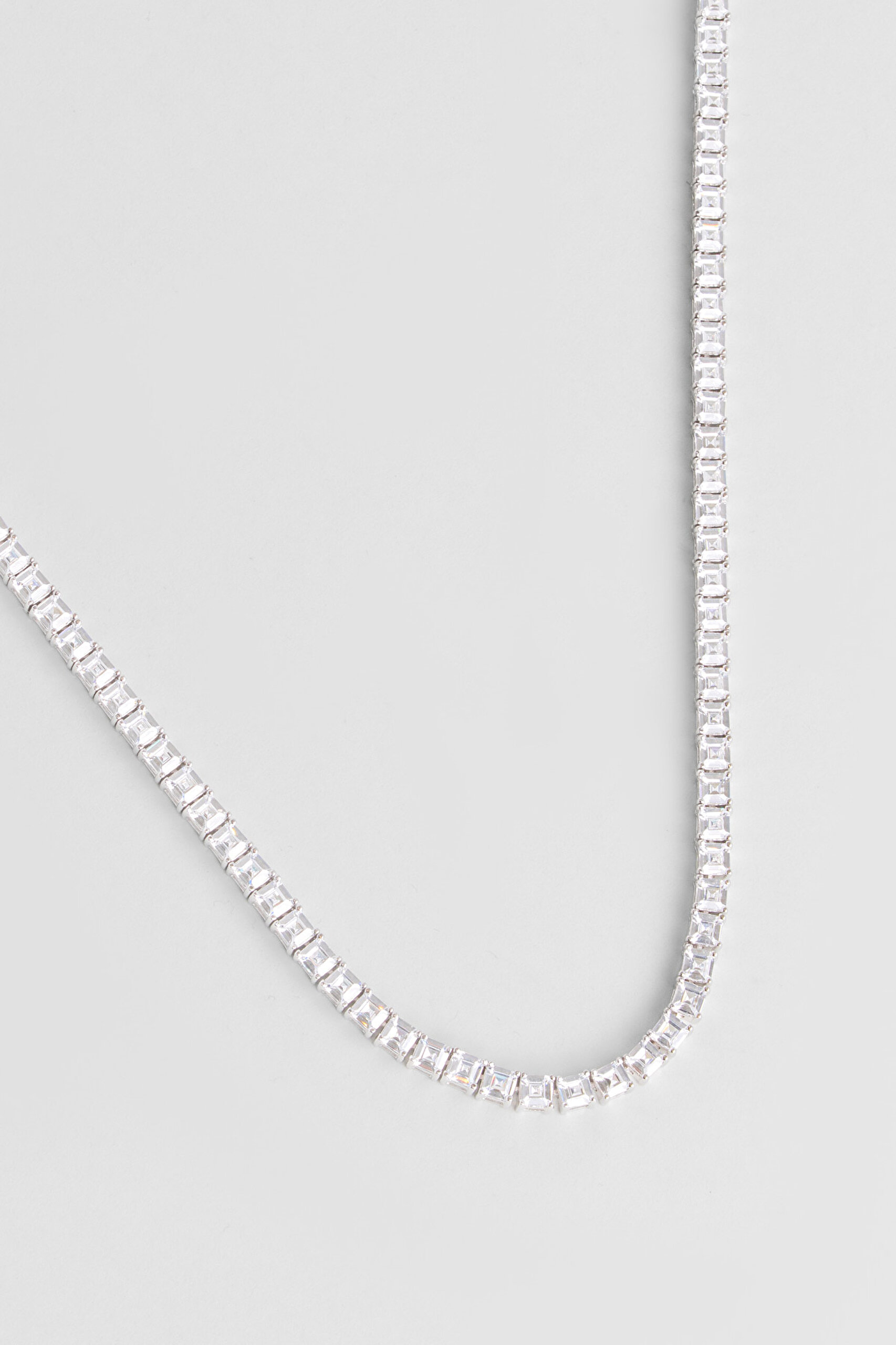 ⁠ Zarif Dokunuş 18 Ayar Beyaz Altın Kaplama Gümüş Su Yolu Kolye_4}