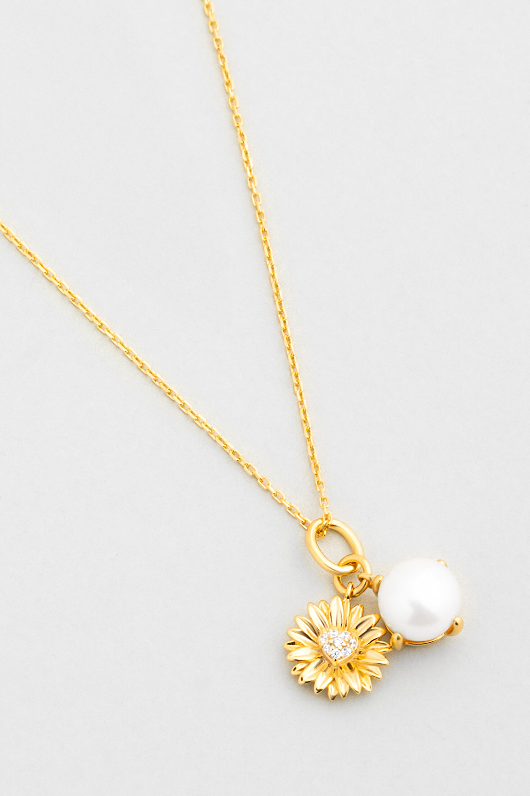 ⁠ Ayçiçeği Işıltısı 18 Ayar Sarı Altın Kaplama 42 Cm Gümüş İnci Kolye_4}