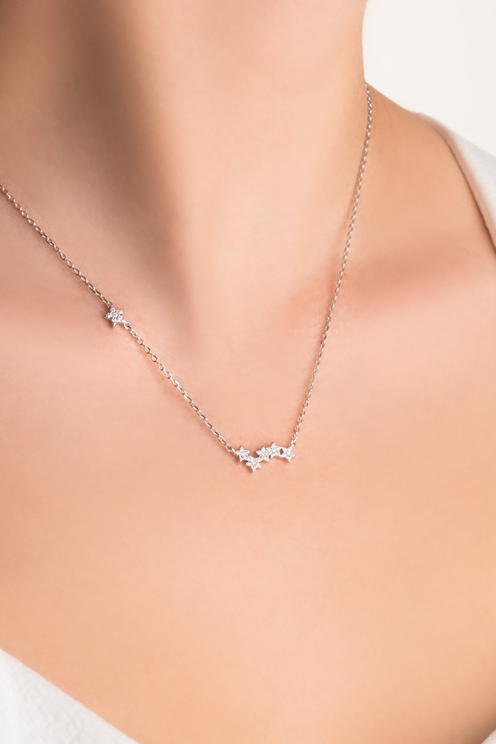 ⁠ Yıldız Yolu 18 Ayar Beyaz Altın Kaplama 45 Cm Gümüş Kolye_1}