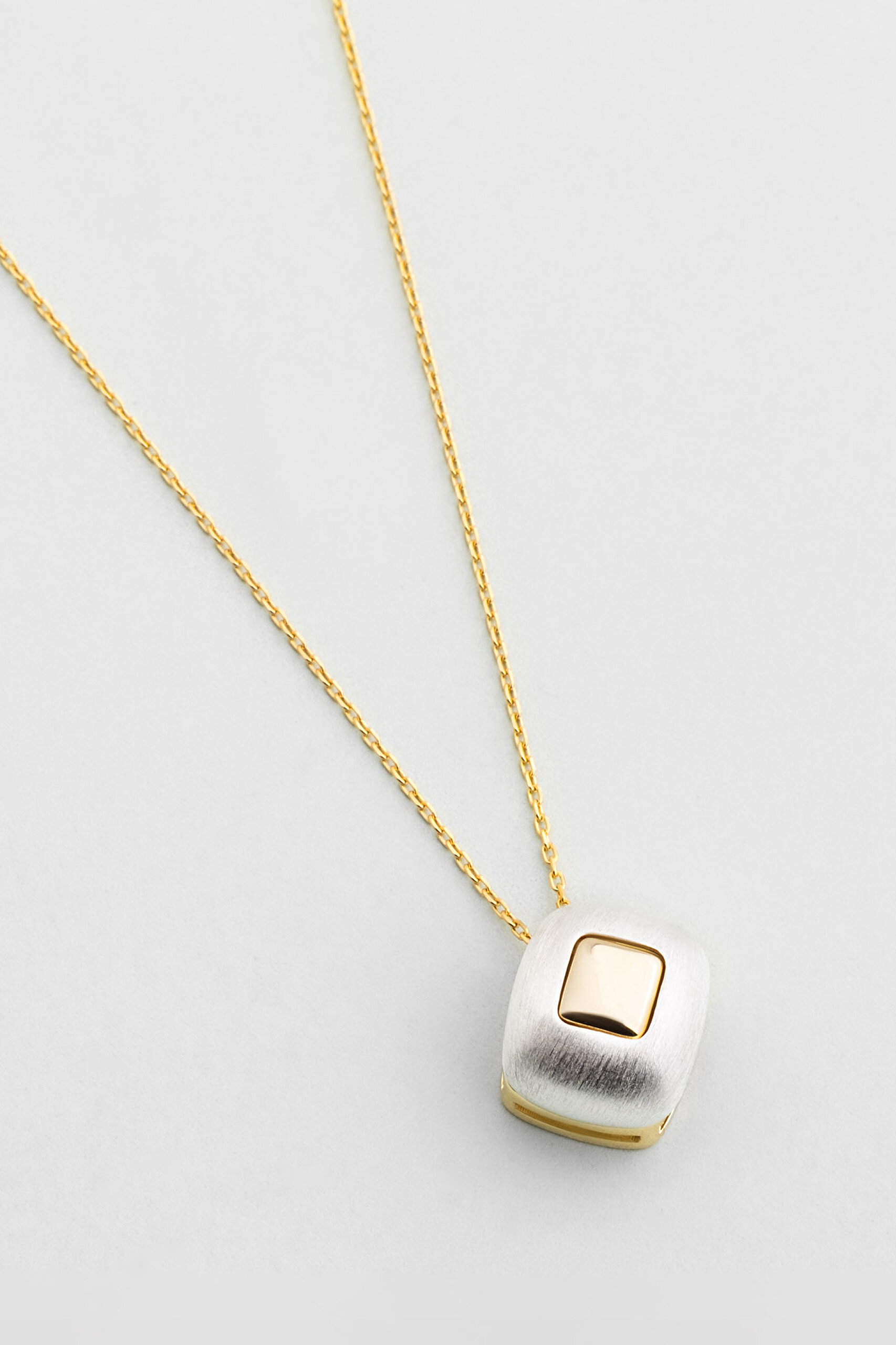 ⁠ Lunara 18 Ayar Sarı Ve Beyaz Altın Kaplama 42 Cm Gümüş Kolye_4}