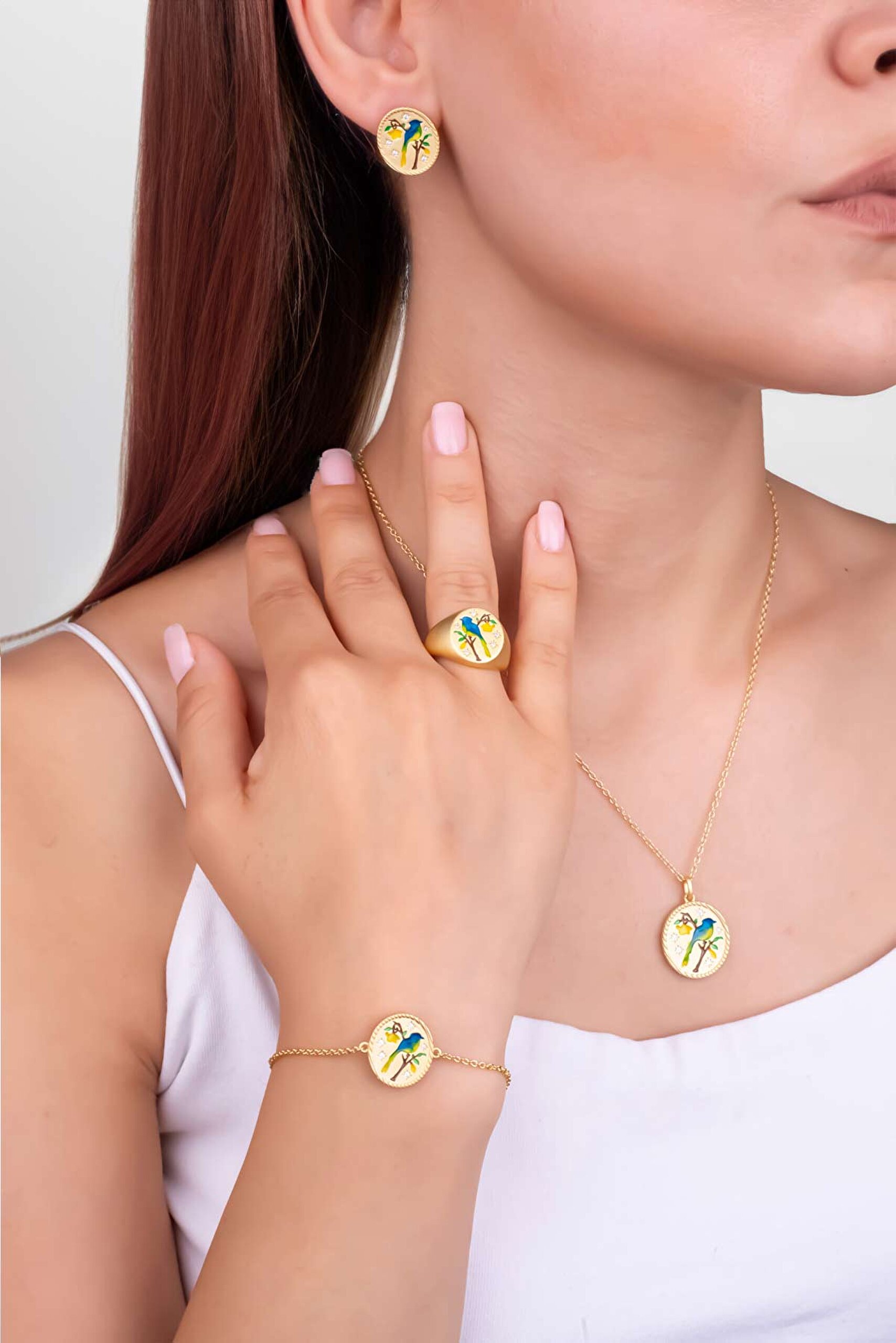 ⁠ Serenat Kuşu 18 Ayar Sarı Altın Kaplama Gümüş Küpe_3}