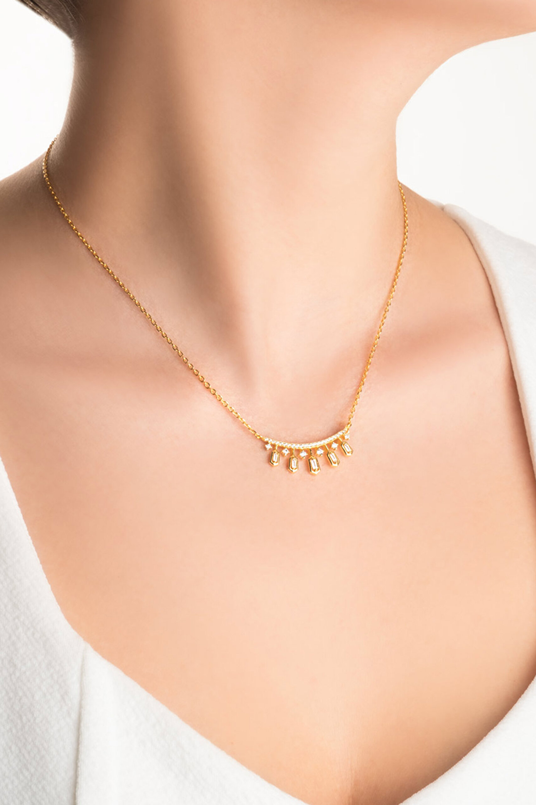 ⁠ Berrak Güzellik 18 Ayar Sarı Altın Kaplama 45 Cm Gümüş Kolye_1}